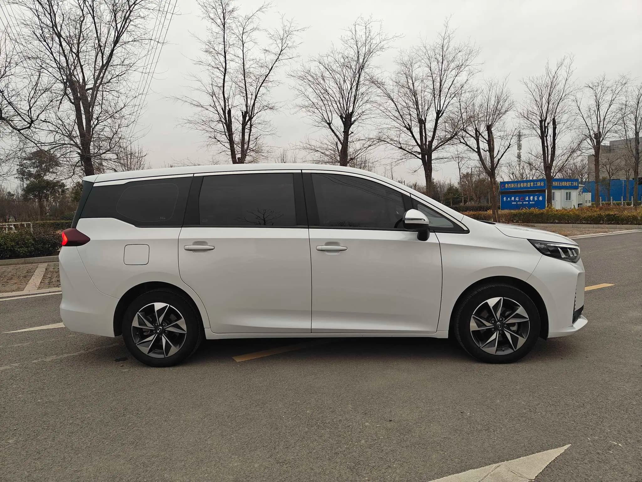 GAC Trumpchi M6 2025 г. 38053 км. — фото 7
