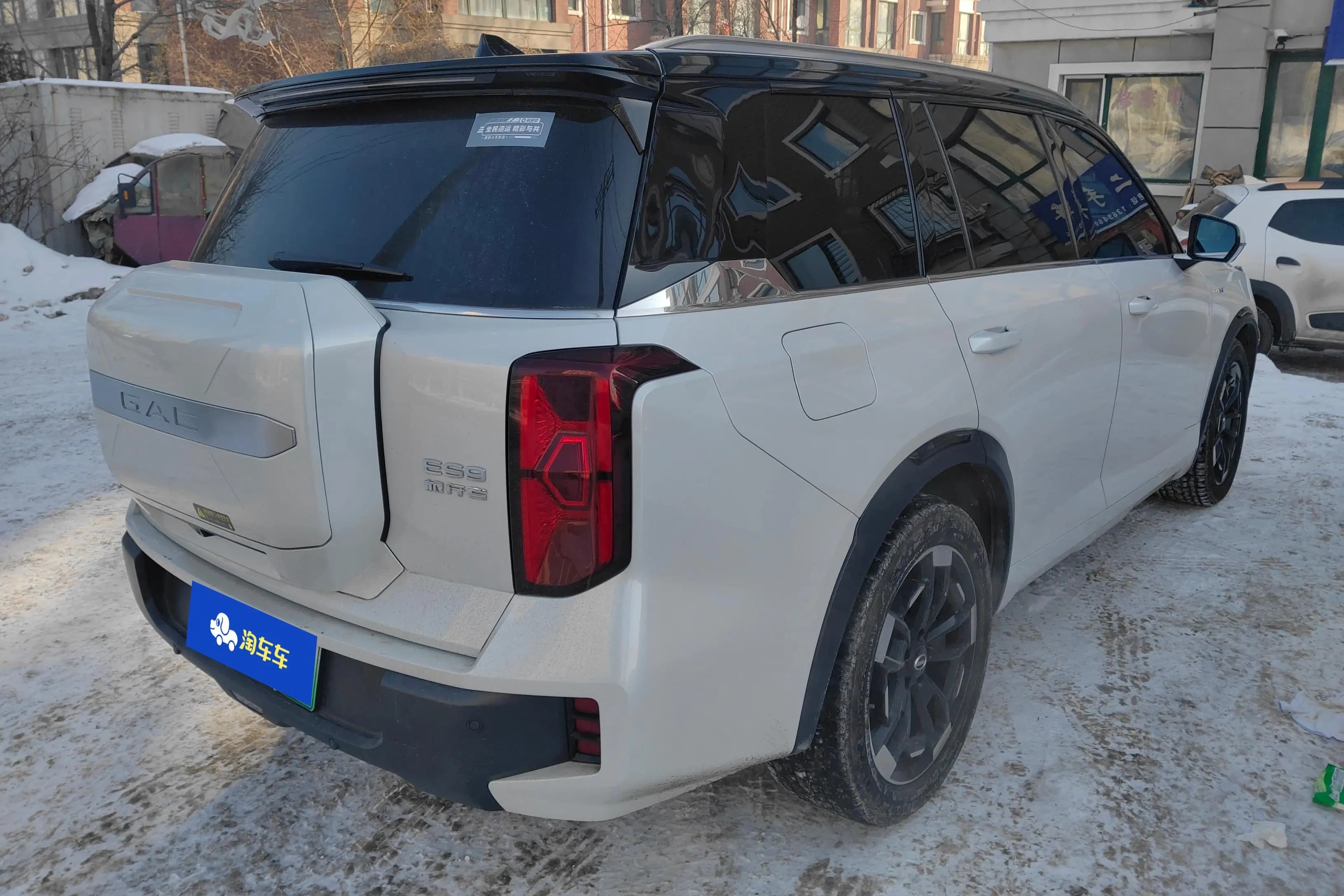 GAC Trumpchi ES9 PHEV 2024 г. 36154 км. — фото 3