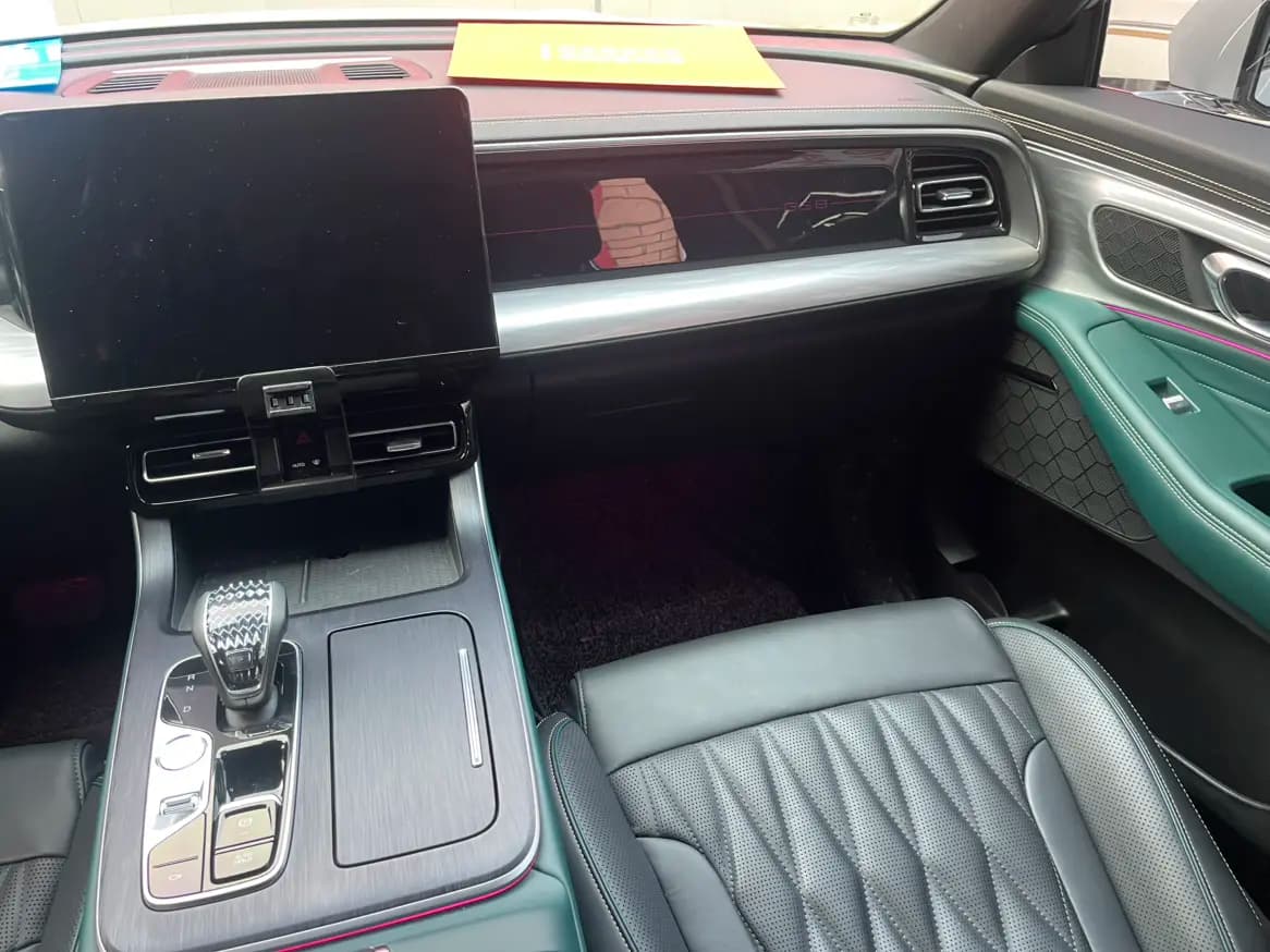 GAC Trumpchi GS8 2022 г. 28029 км. — фото 9