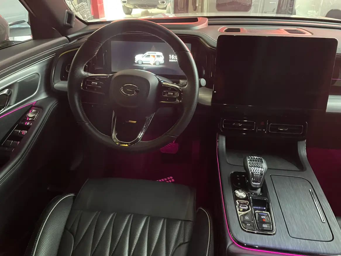 GAC Trumpchi GS8 2023 г. 43058 км. — фото 9
