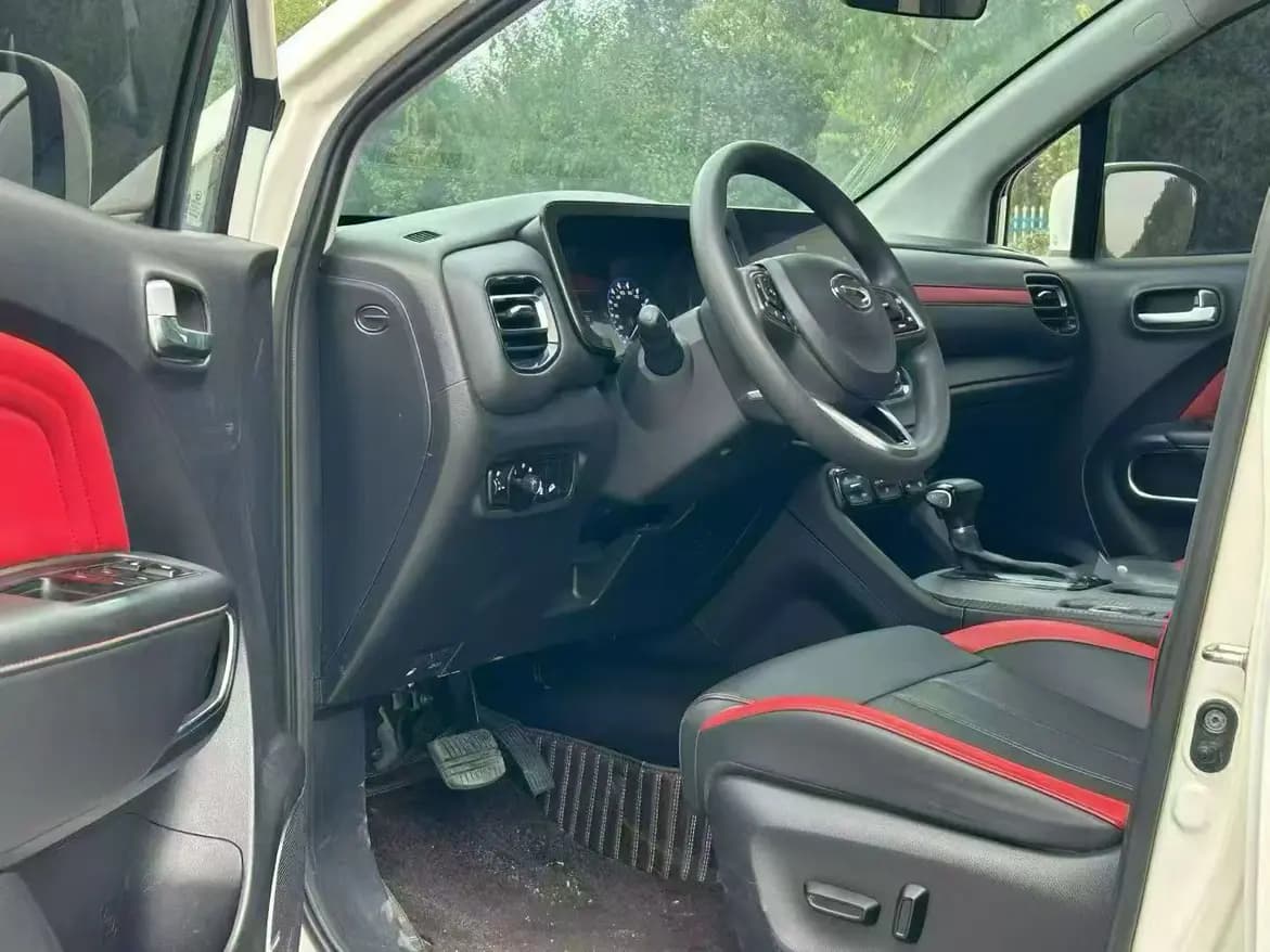 GAC Trumpchi GS3 2022 г. 56061 км. — фото 4