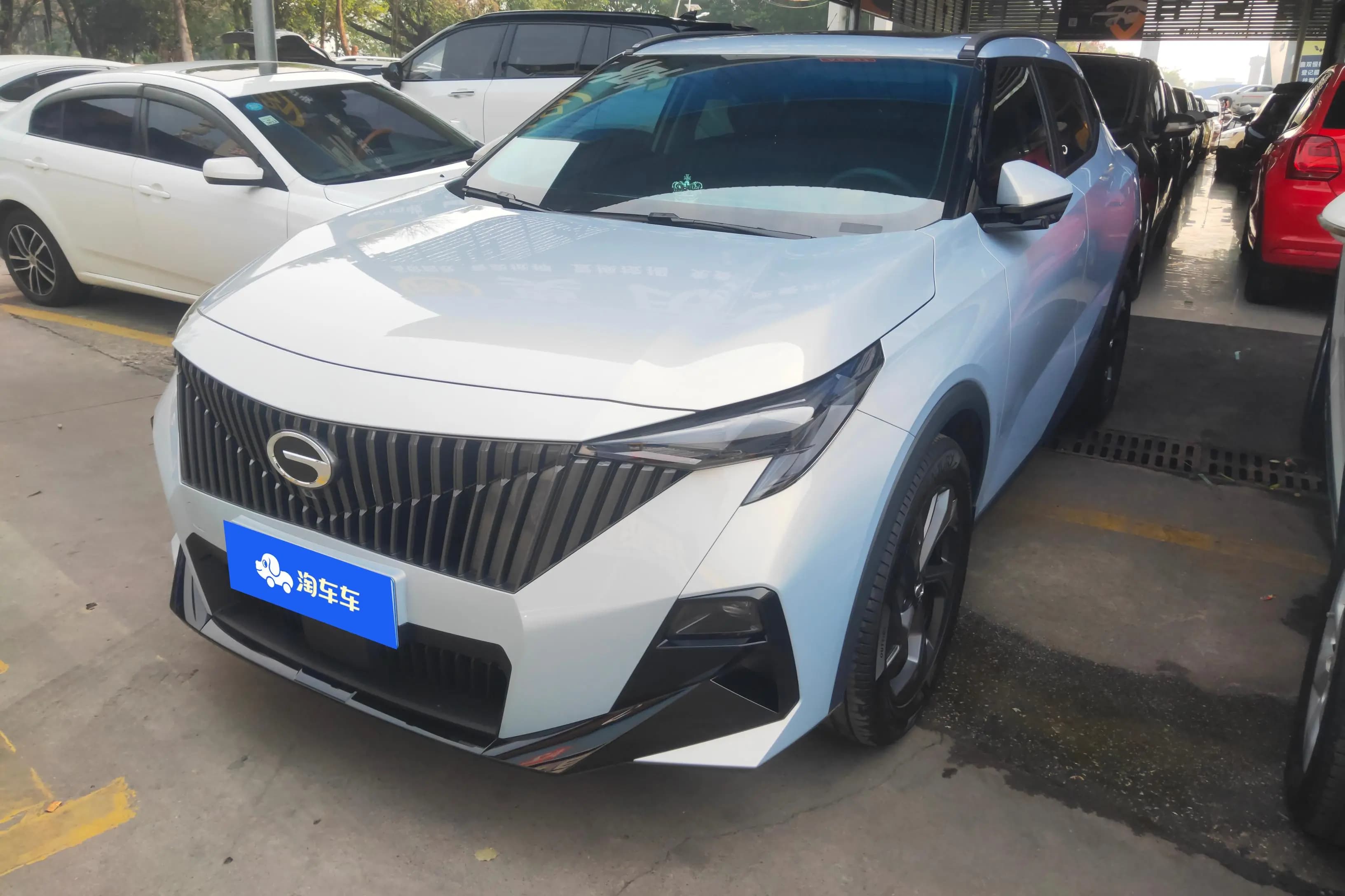 GAC Trumpchi GS3 2025 г. 9023 км.