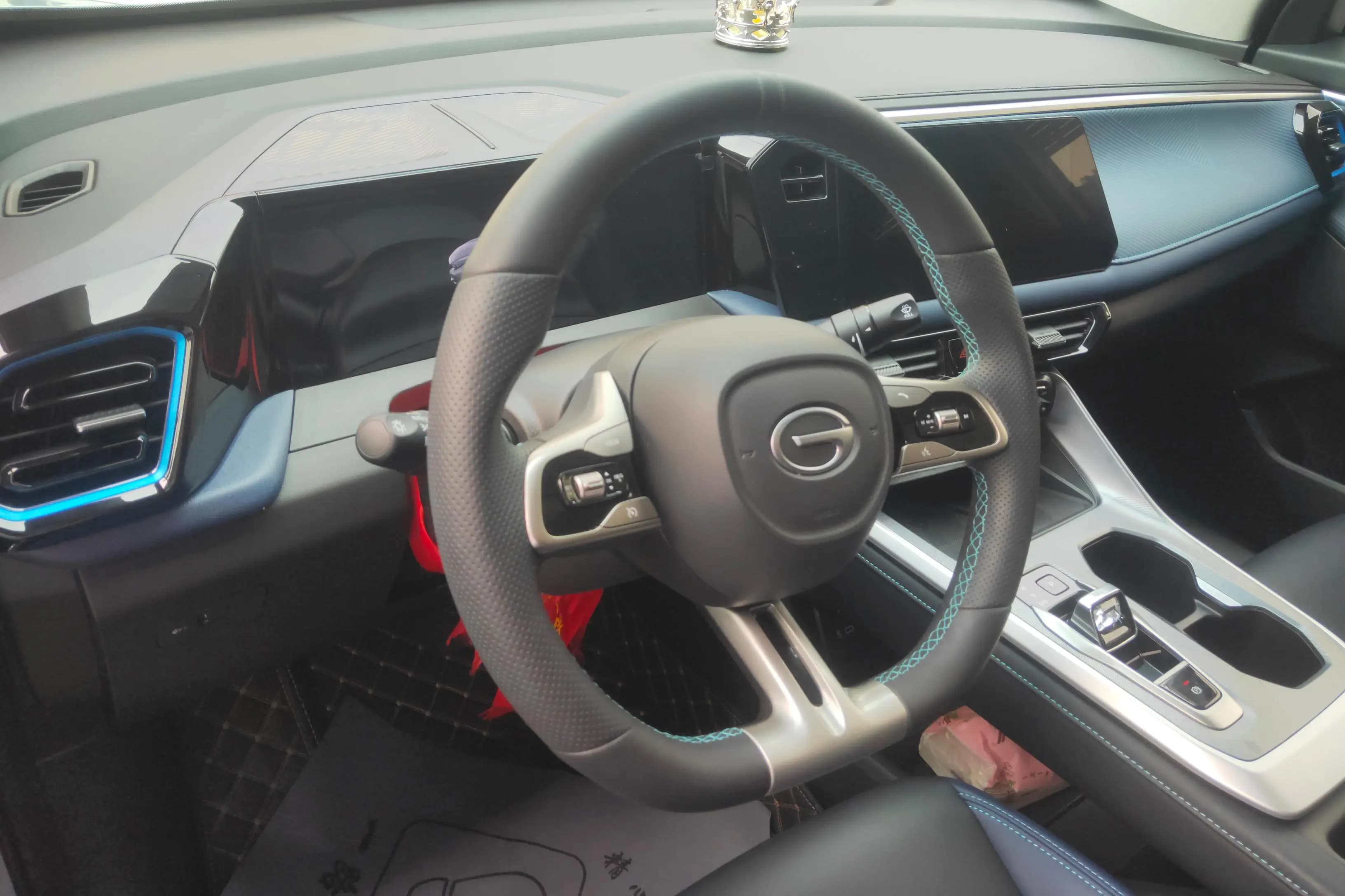 GAC Trumpchi GS3 2025 г. 9023 км. — фото 13