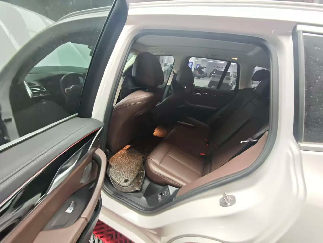 BMW X3 2022 г. 27064 км. — фото 10
