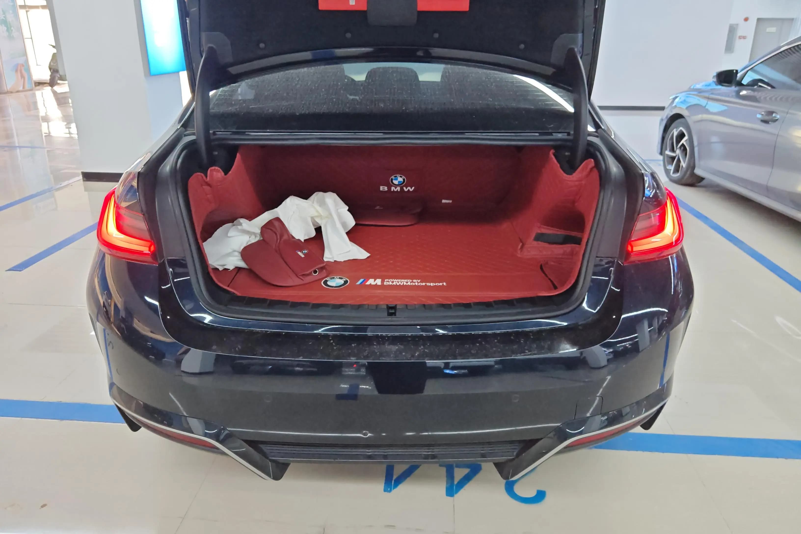 BMW i3 2024 г. 27206 км. — фото 3