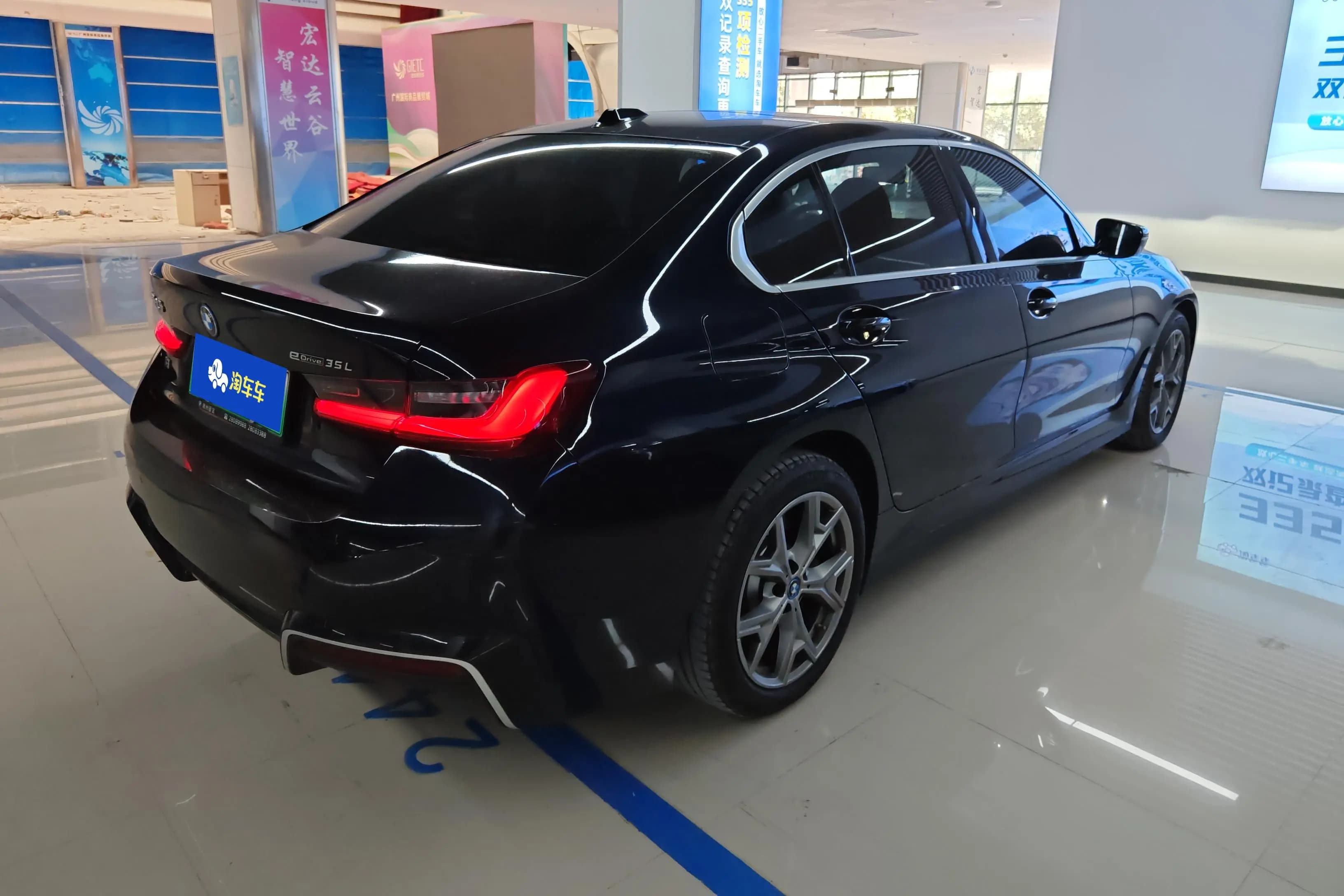 BMW i3 2024 г. 27206 км. — фото 4