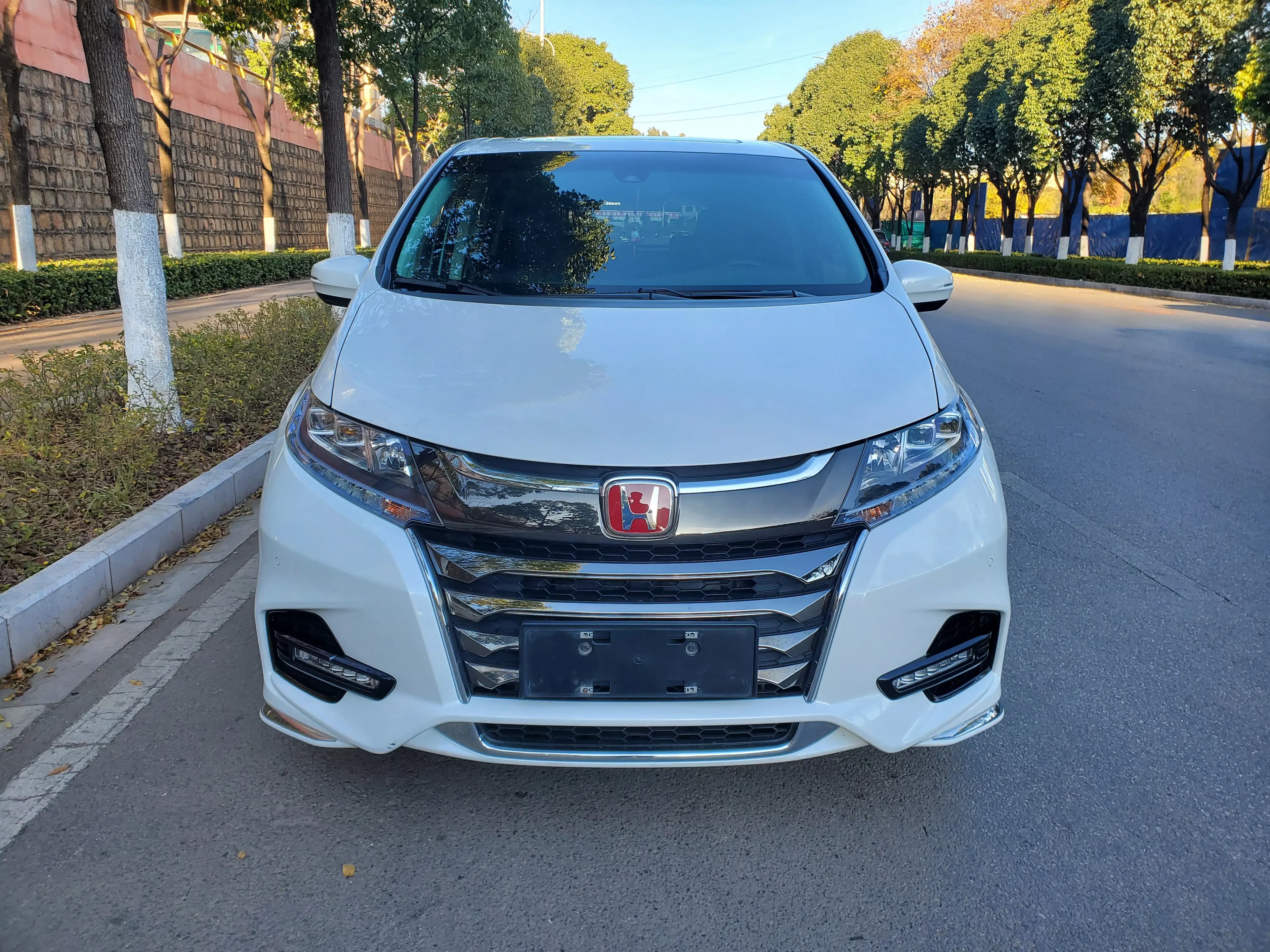 Honda Odyssey 2021 г. 115008 км. — фото 2