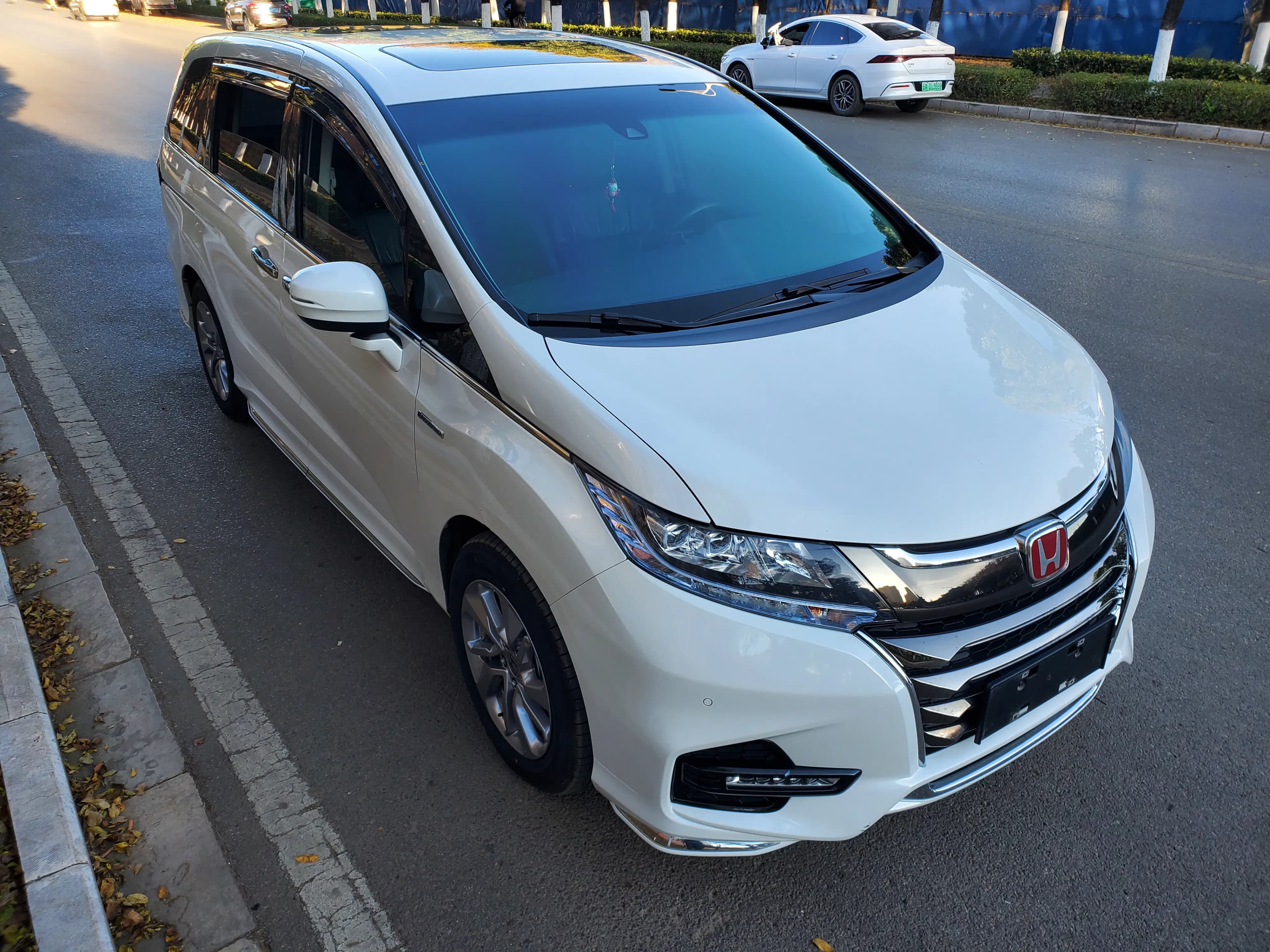 Honda Odyssey 2021 г. 115008 км. — фото 3