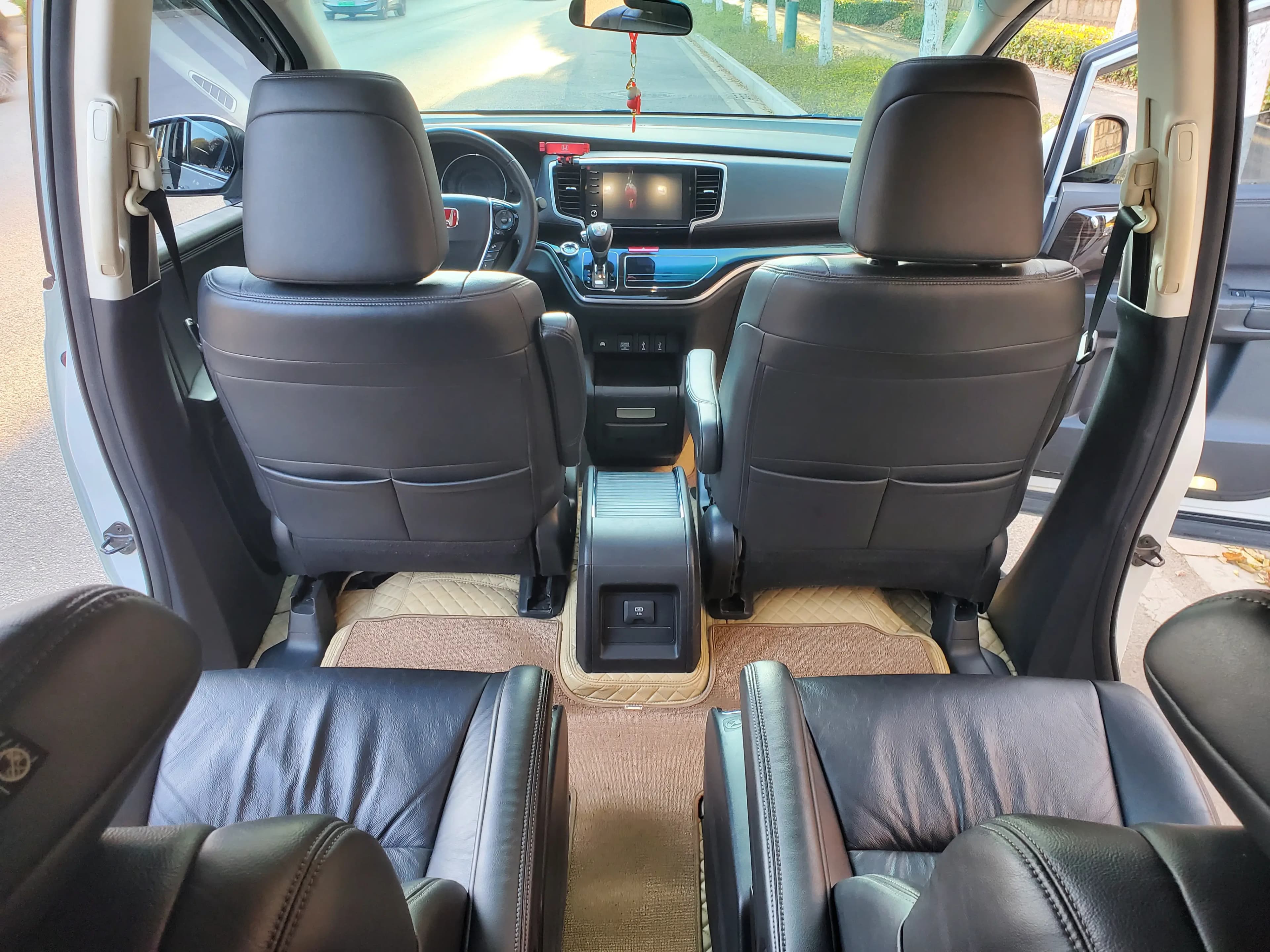 Honda Odyssey 2021 г. 115008 км. — фото 27