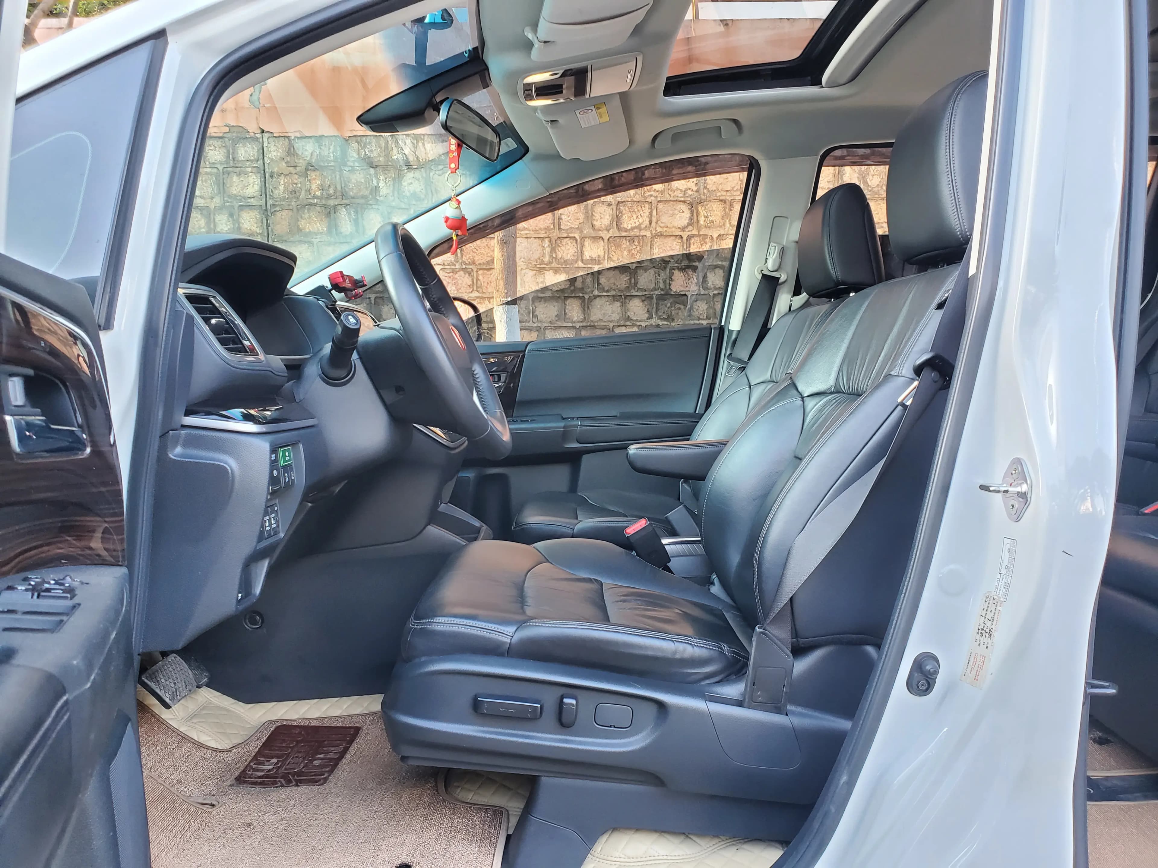 Honda Odyssey 2021 г. 115008 км. — фото 28