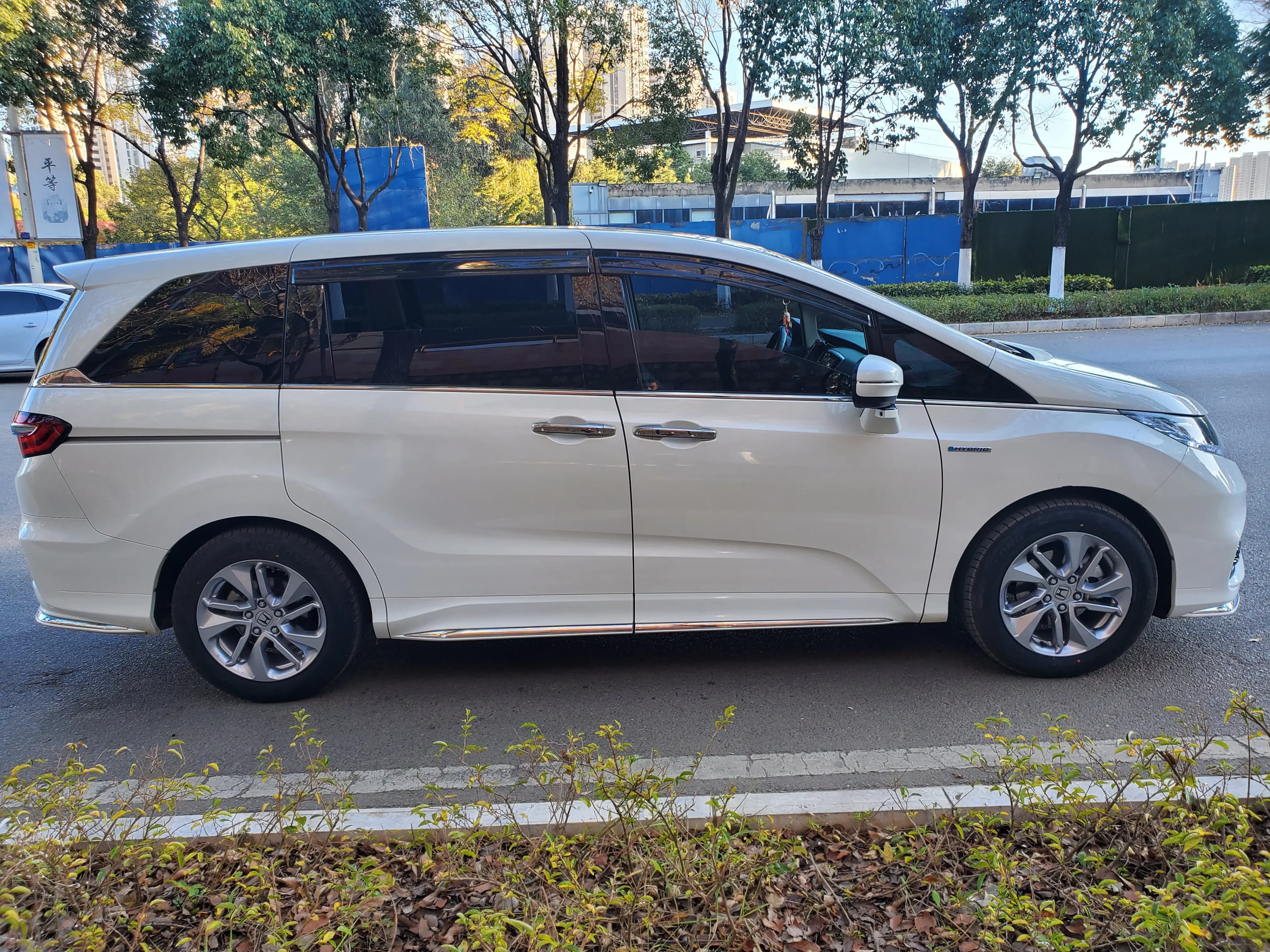 Honda Odyssey 2021 г. 115008 км. — фото 8