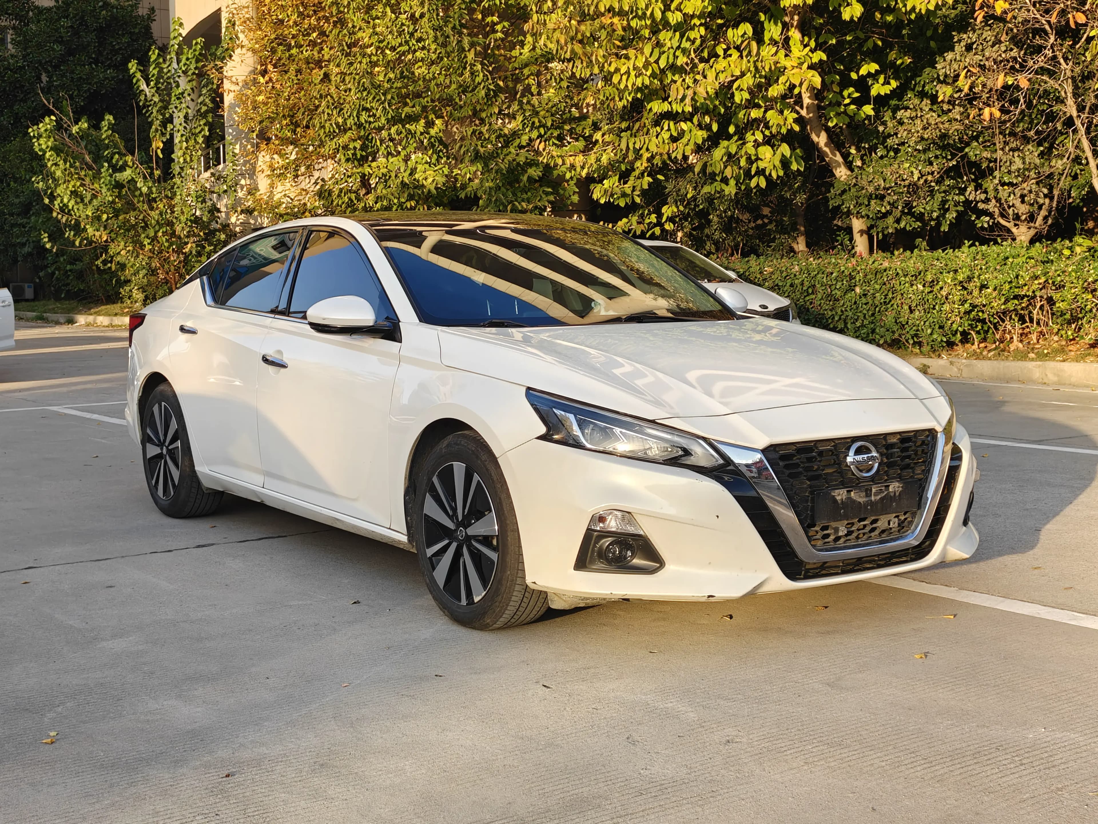 Nissan Altima 2022 г. 53344 км. — фото 2
