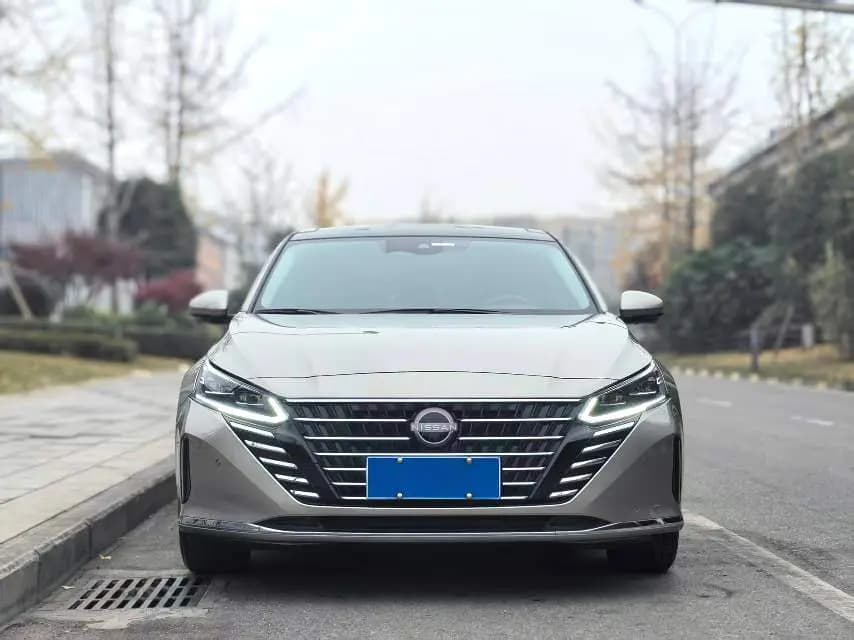 Nissan Altima 2022 г. 20034 км. — фото 2