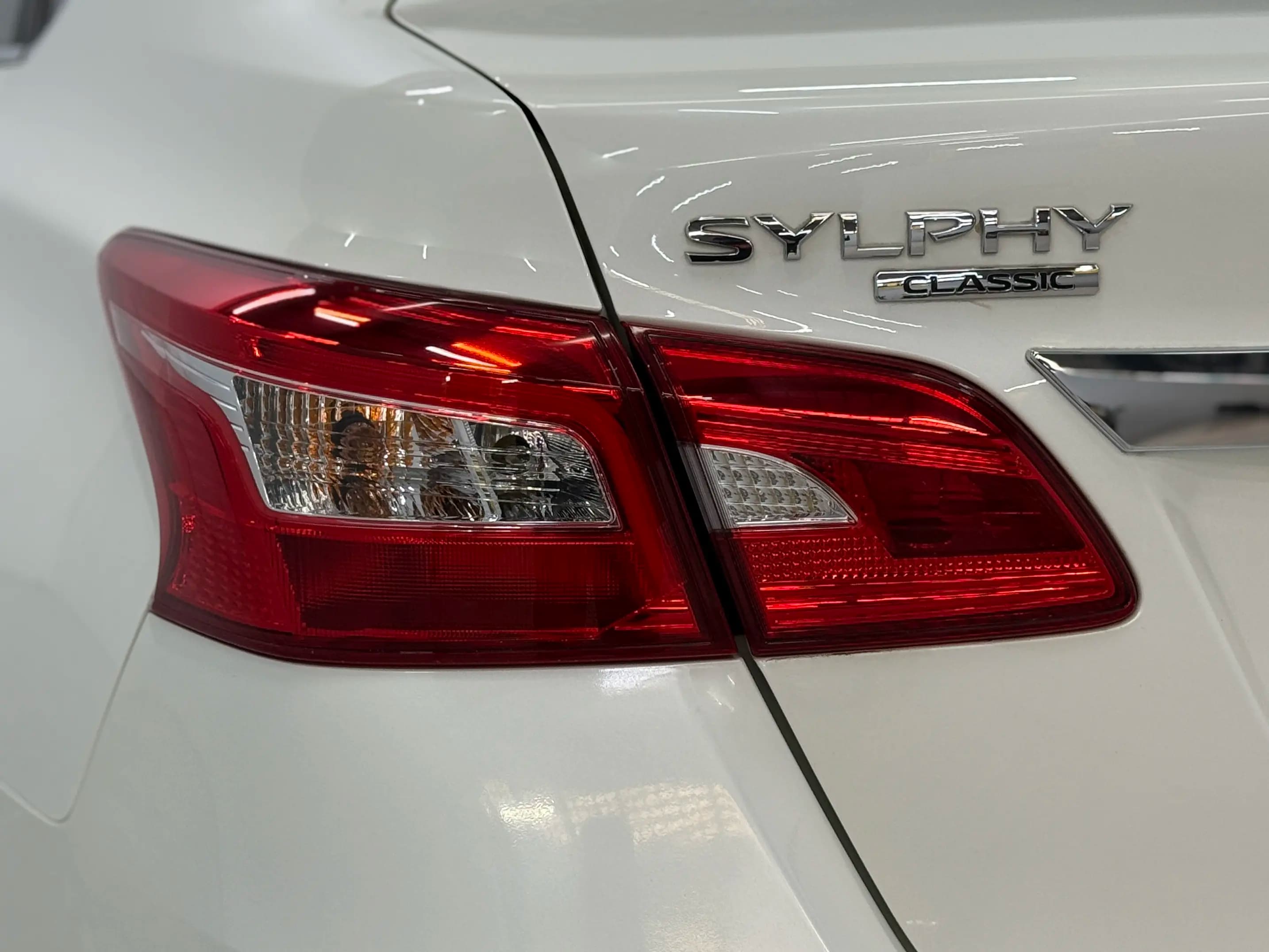 Nissan Sylphy 2022 г. 49332 км. — фото 11