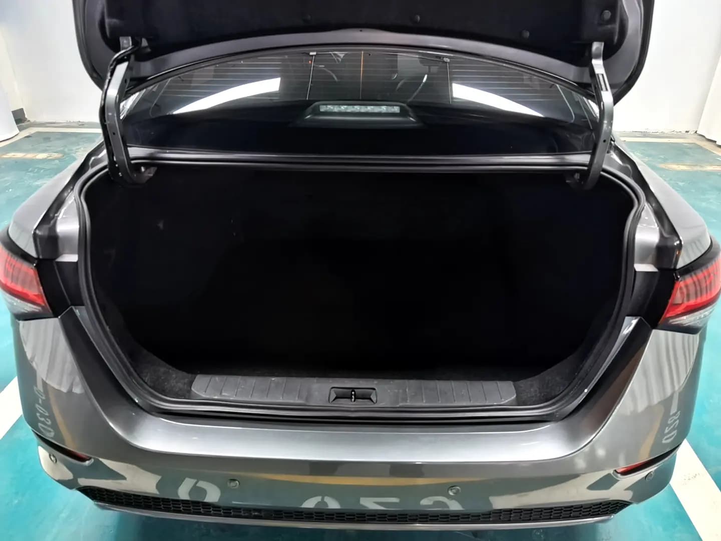Nissan Sylphy 2022 г. 78261 км. — фото 18