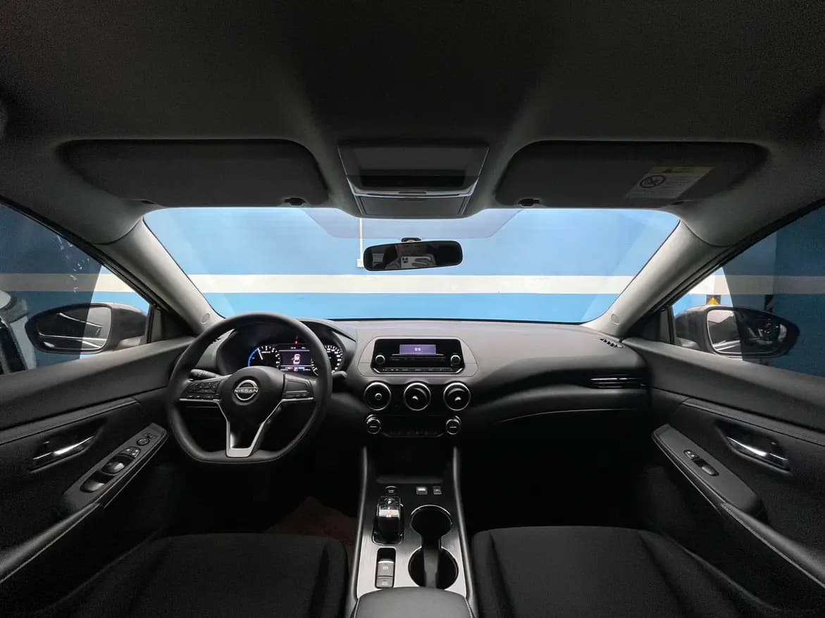 Nissan Sylphy 2024 г. 43065 км. — фото 11