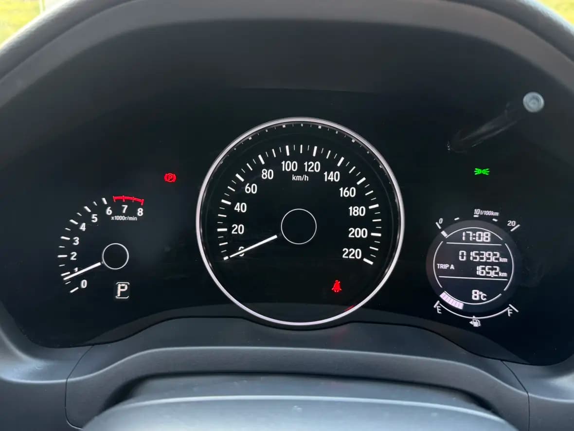 Honda Vezel 2022 г. 15290 км. — фото 15