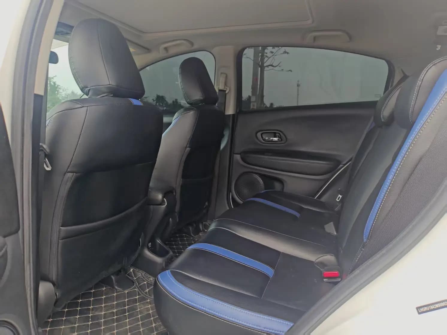 Honda Vezel 2021 г. 24091 км. — фото 9