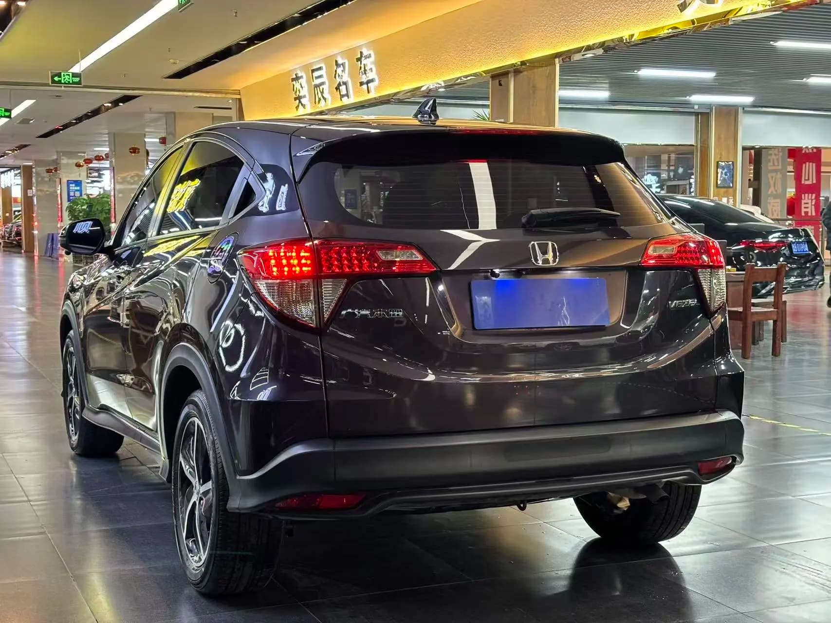 Honda Vezel 2022 г. 21092 км. — фото 4