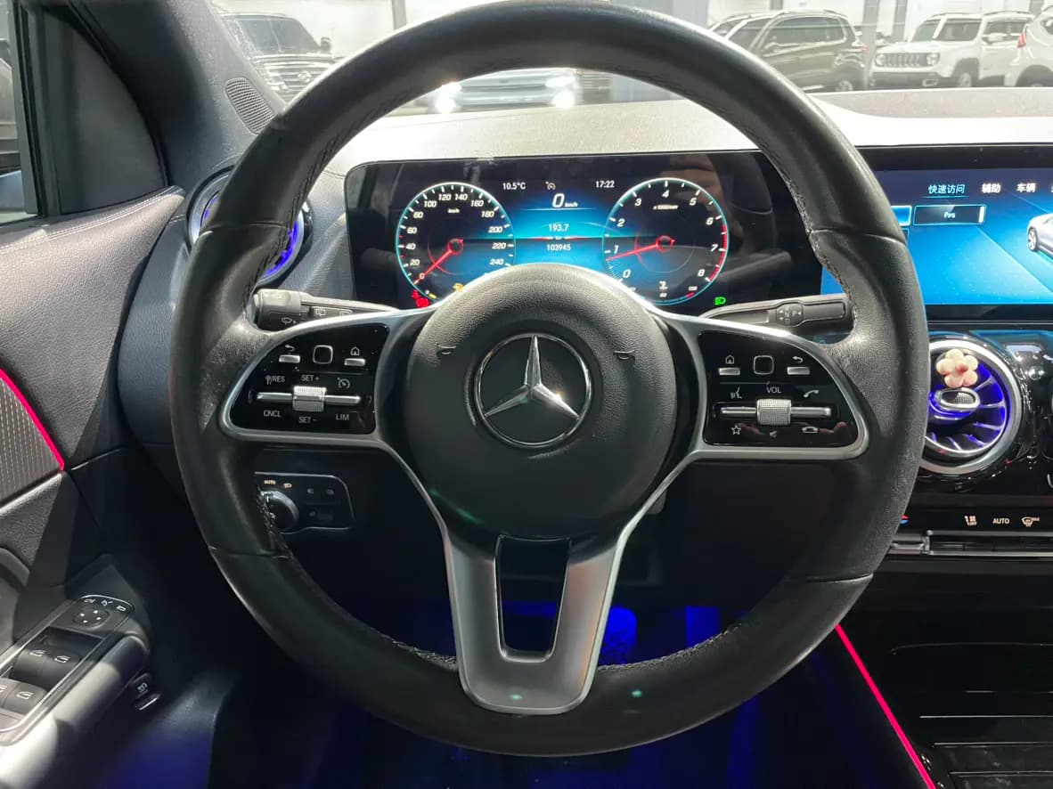 Mercedes-Benz GLA 2021 г. 104058 км. — фото 16