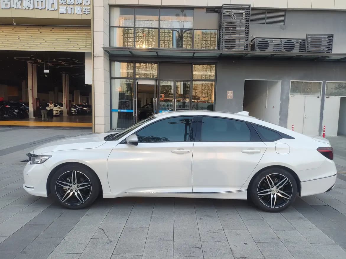 Honda Inspire 2022 г. 59144 км. — фото 3