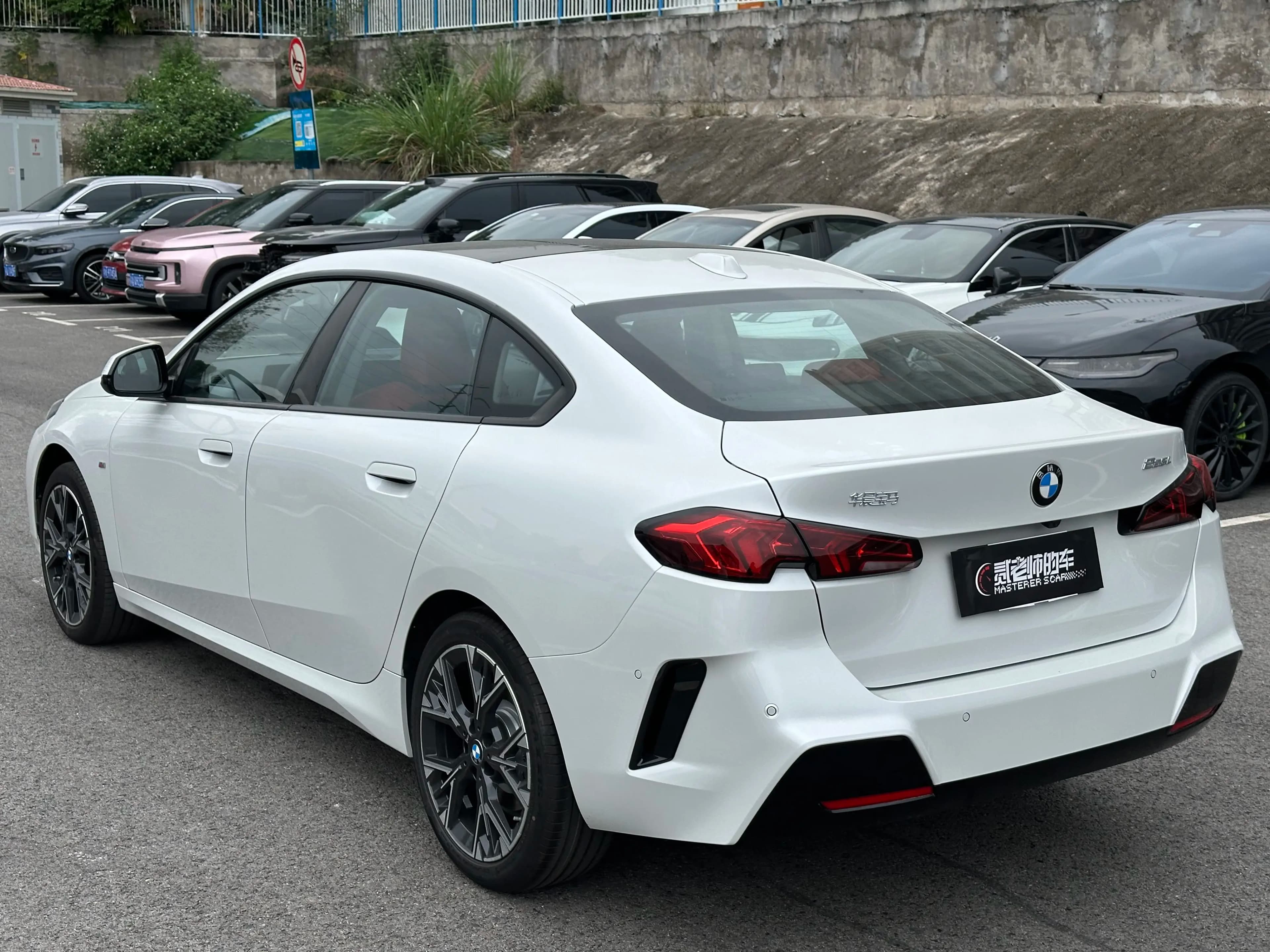 BMW 2 Series 2025 г. 1125 км. — фото 4