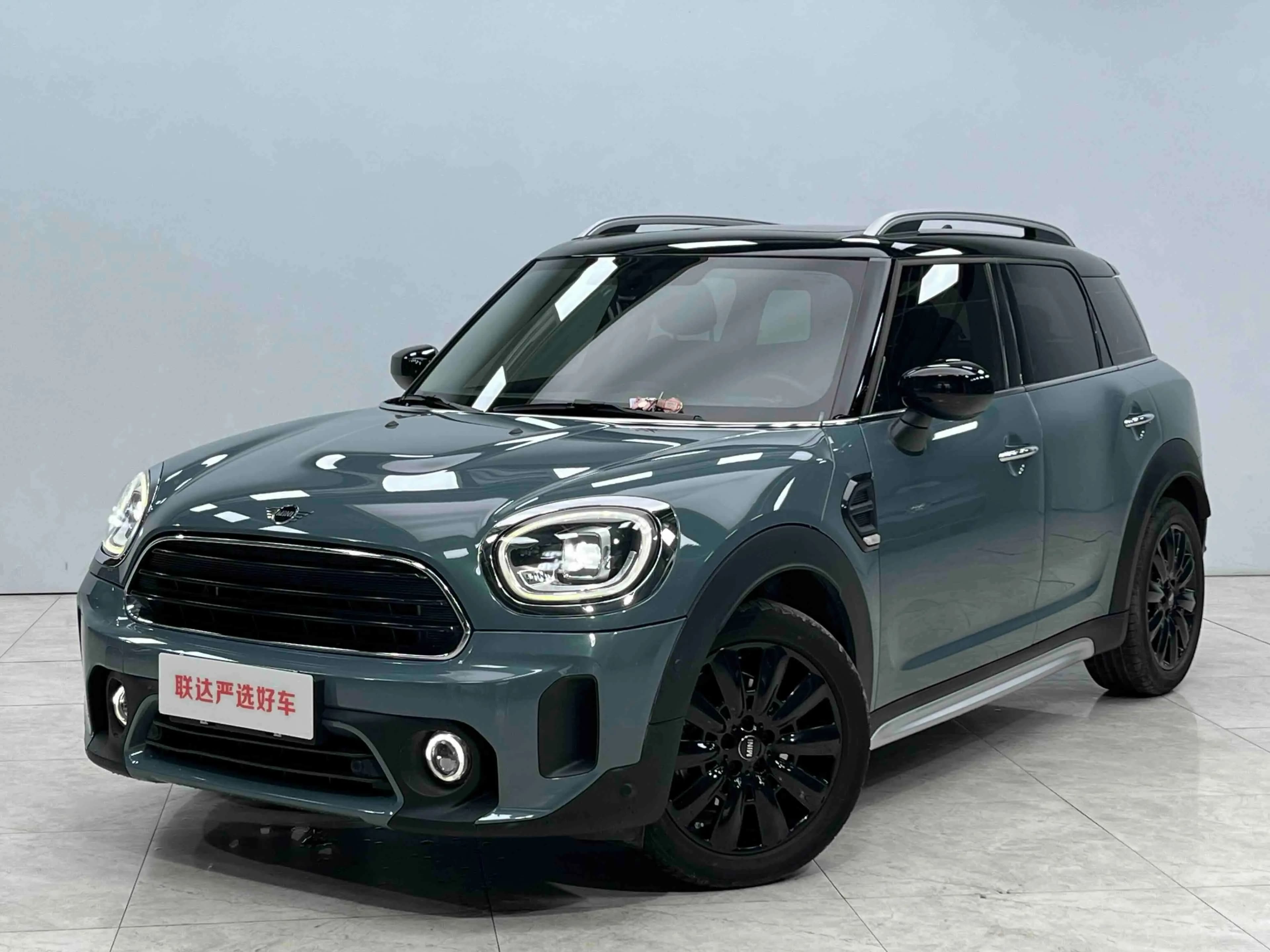 MINI COUNTRYMAN 2022 г. 44276 км.