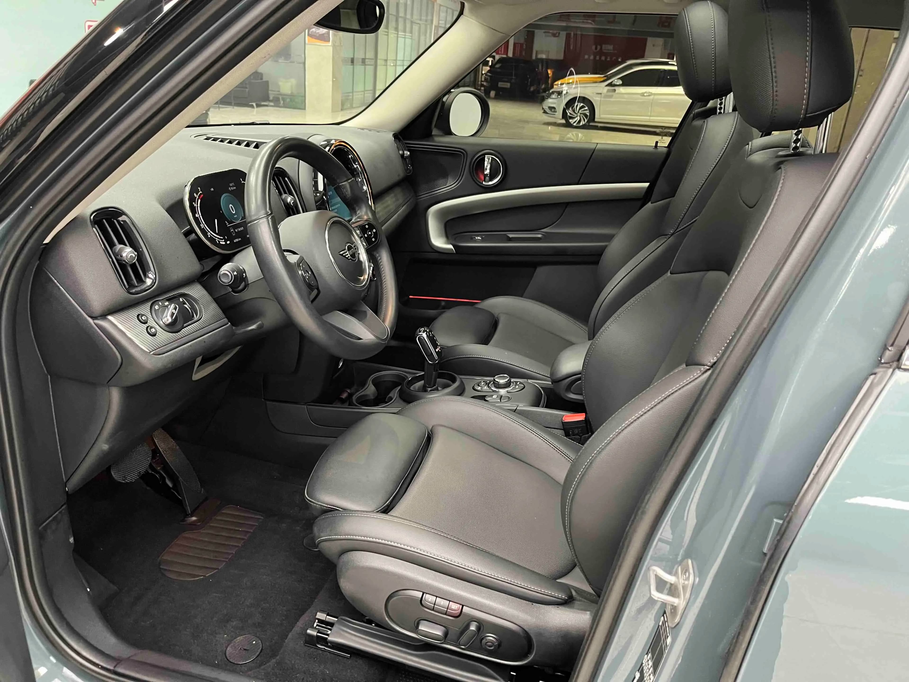 MINI COUNTRYMAN 2022 г. 44276 км. — фото 22