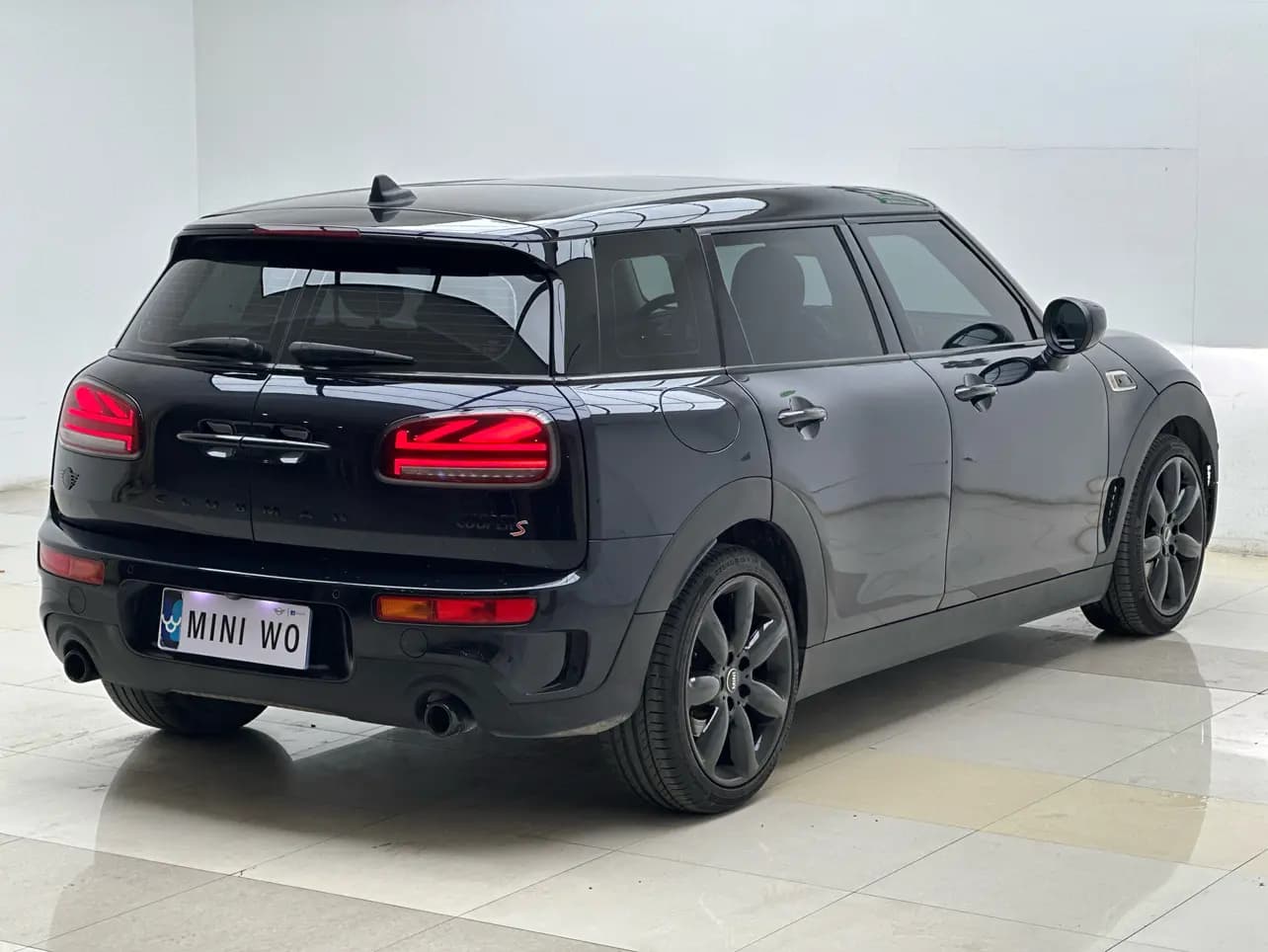 MINI CLUBMAN 2022 г. 28116 км. — фото 6