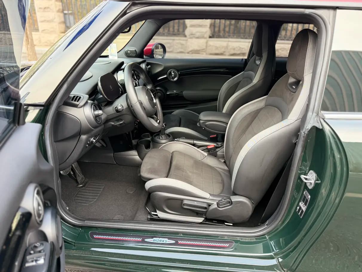 MINI JCW 2022 г. 29000 км. — фото 14