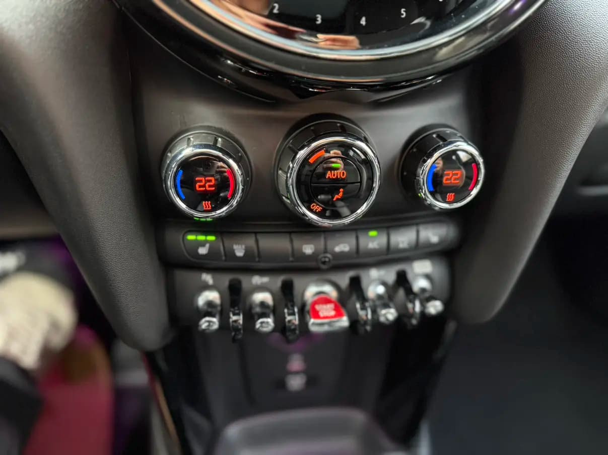 MINI JCW 2022 г. 29000 км. — фото 8