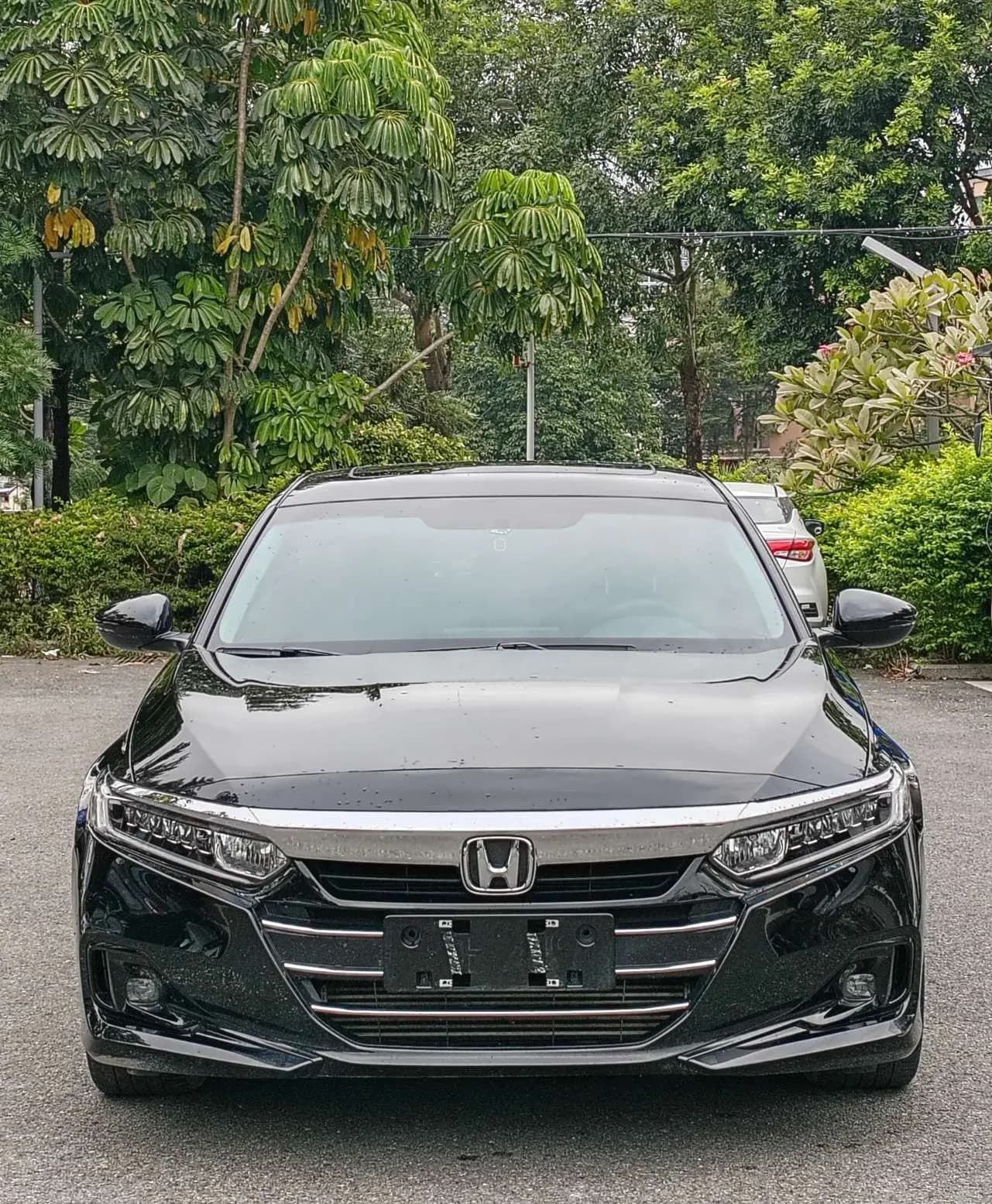 Honda Accord 2022 г. 82037 км. — фото 2