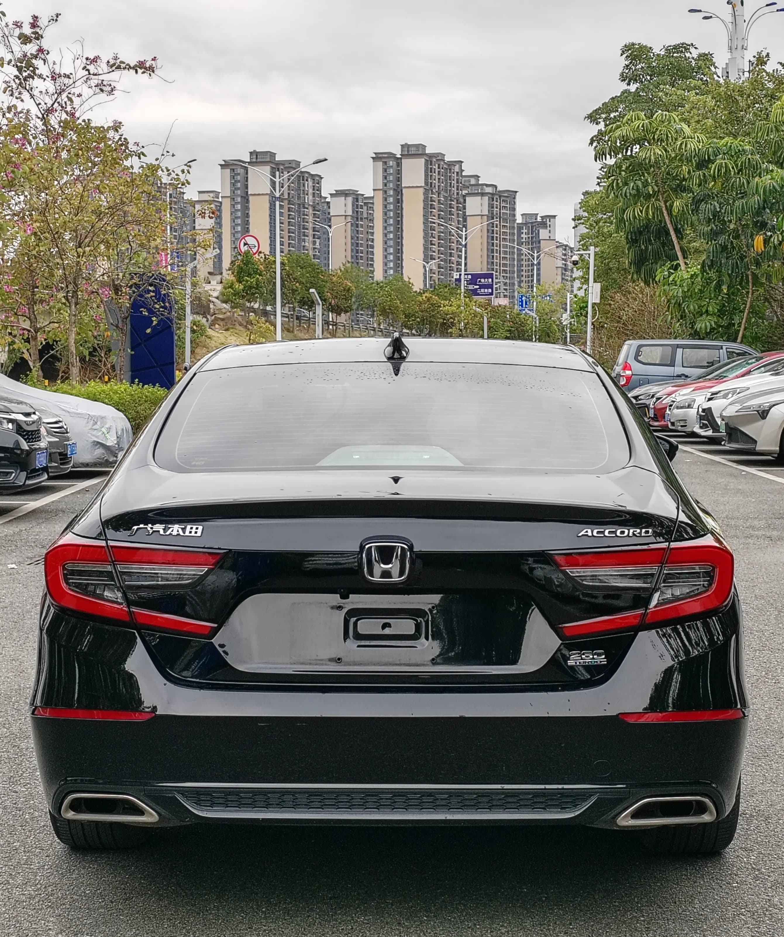 Honda Accord 2022 г. 82037 км. — фото 5
