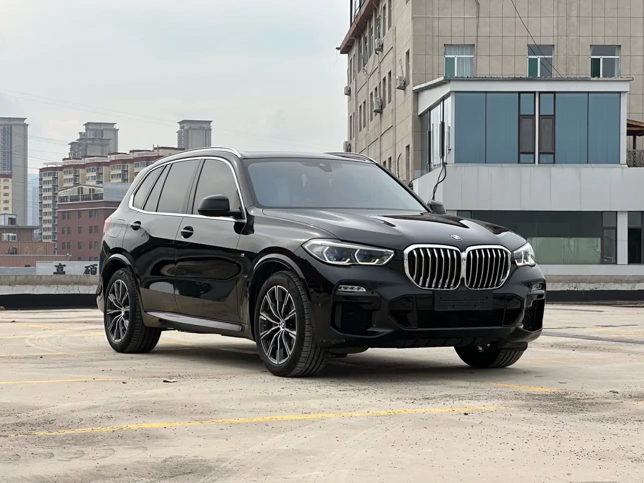 BMW X5 PHEV 2021 г. 69002 км. — фото 3