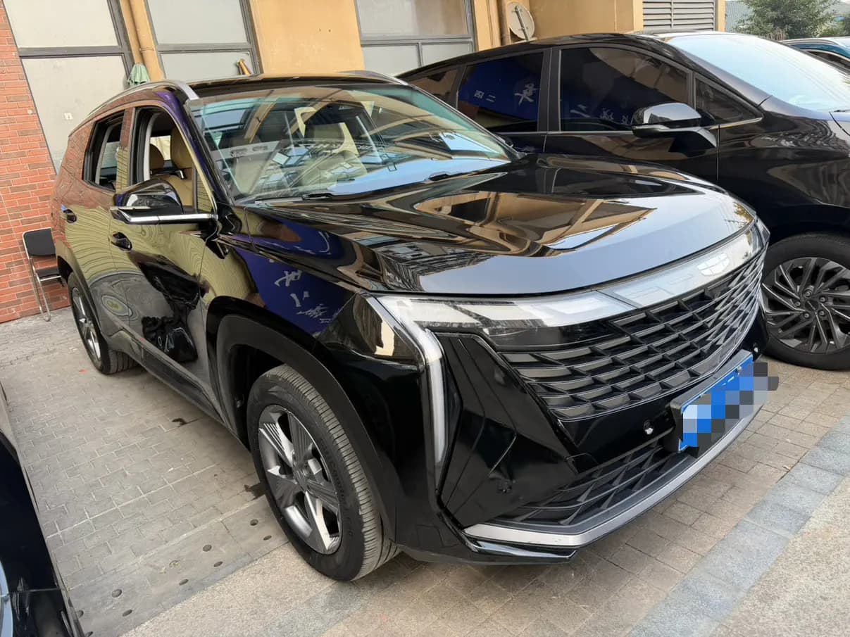 Geely Atlas L 2023 г. 13085 км. — фото 2