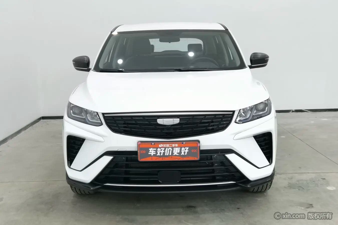 Geely Coolray SX11 2024 г. 8400 км. — фото 2