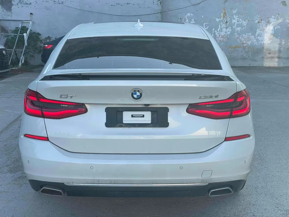 BMW 6 Series GT 2022 г. 70020 км. — фото 3