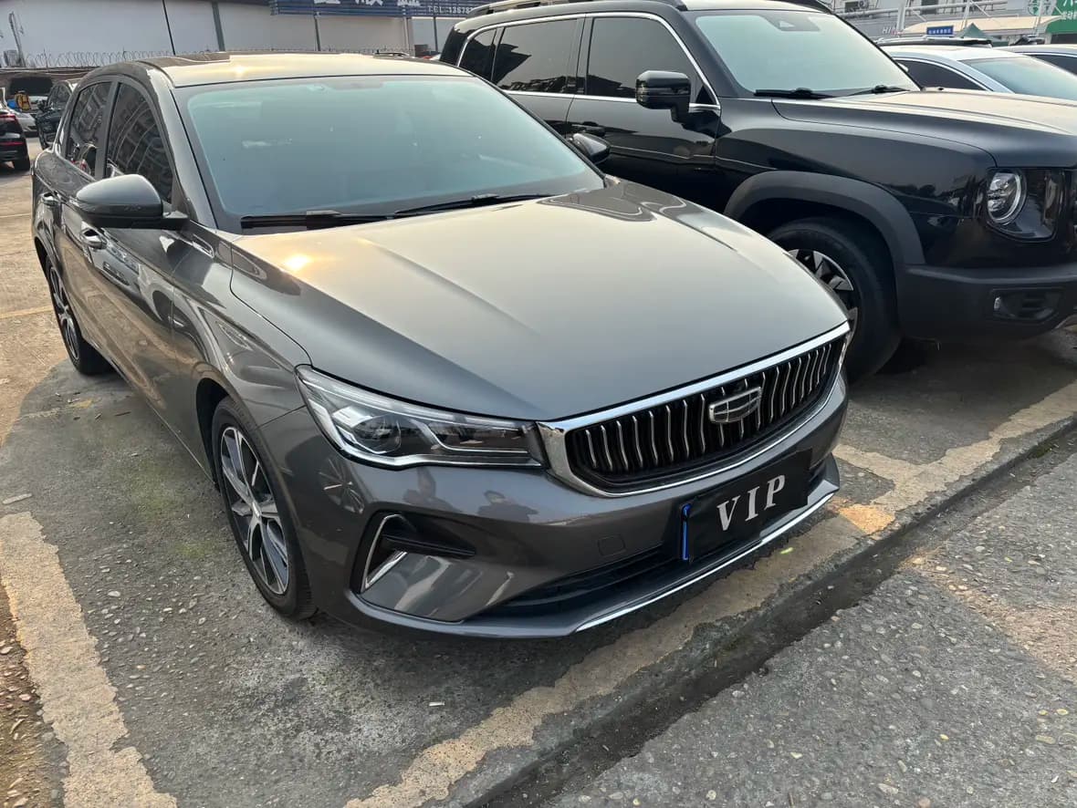 Geely Emgrand 2023 г. 33108 км. — фото 3