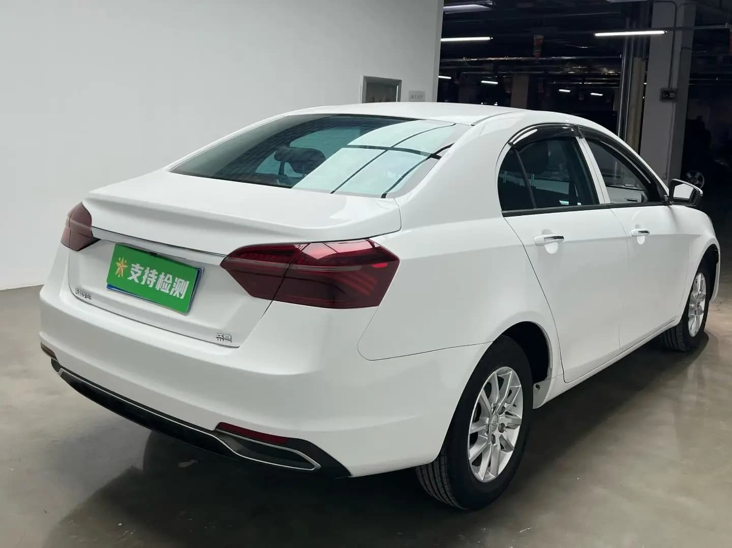 Geely Emgrand 2021 г. 30109 км. — фото 4
