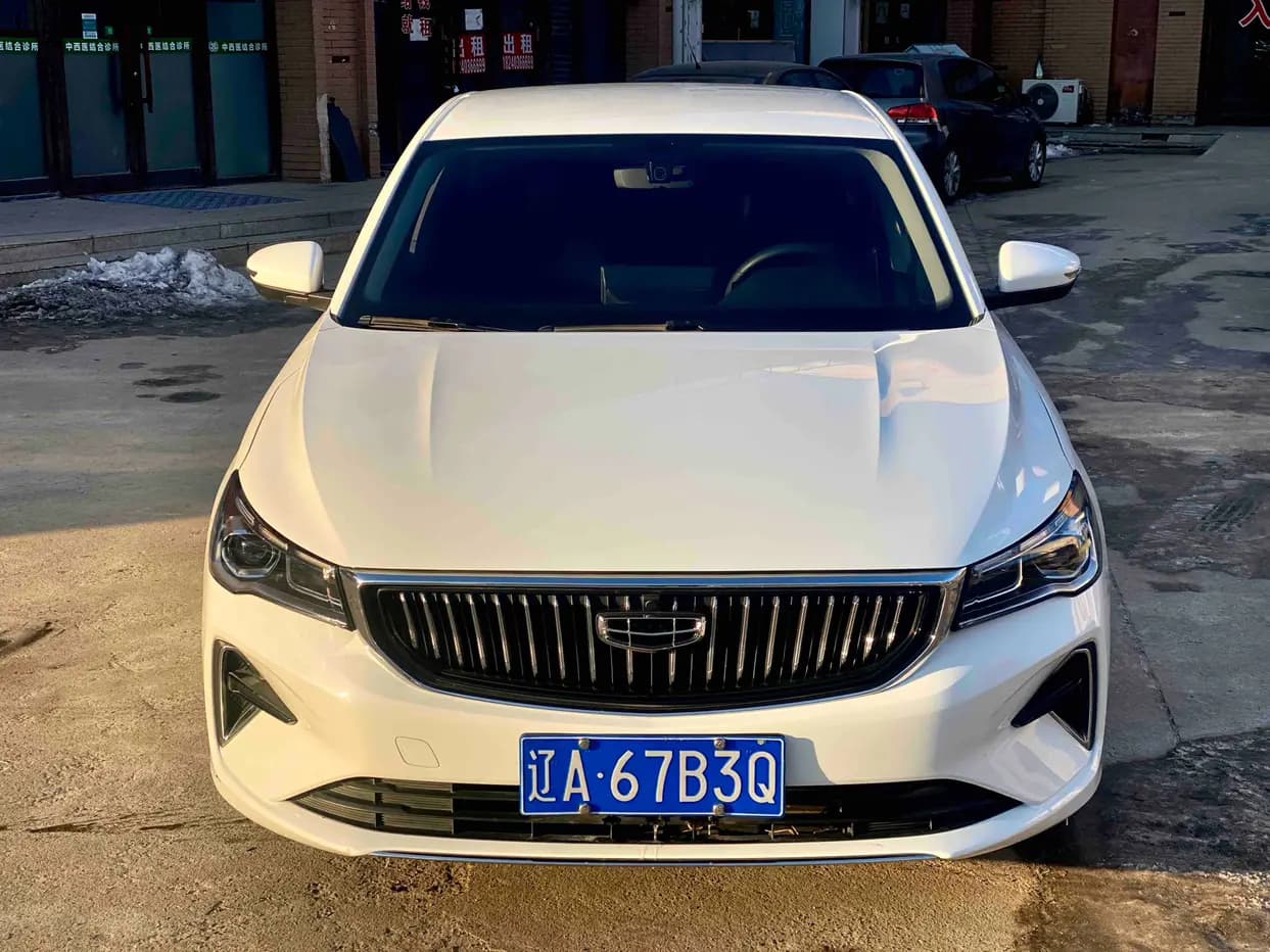 Geely Emgrand 2023 г. 27110 км. — фото 2