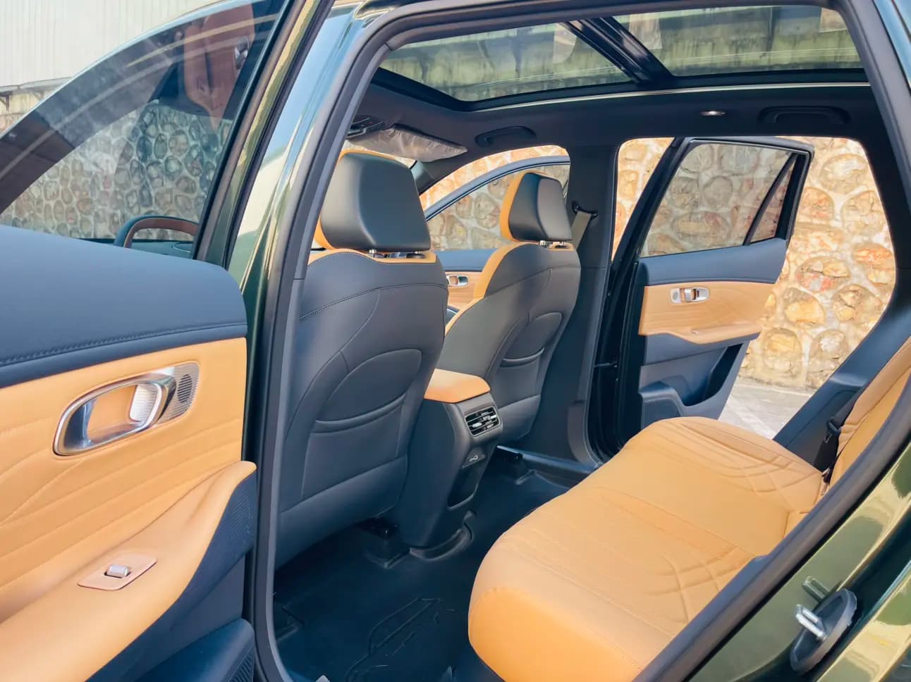 Geely Galaxy Starship 7 EM-i 2025 г. 721 км. — фото 12