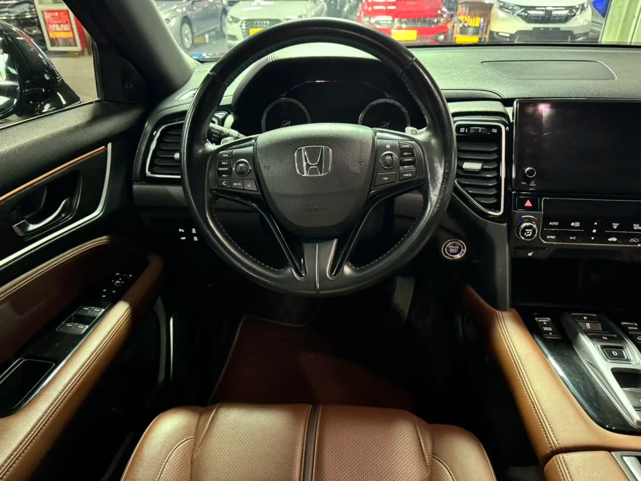 Honda UR-V 2021 г. 86028 км. — фото 14