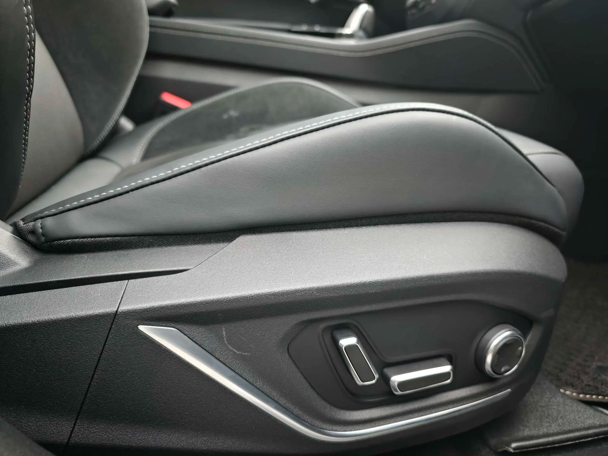 Lynk & Co 03 2022 г. 25079 км. — фото 15