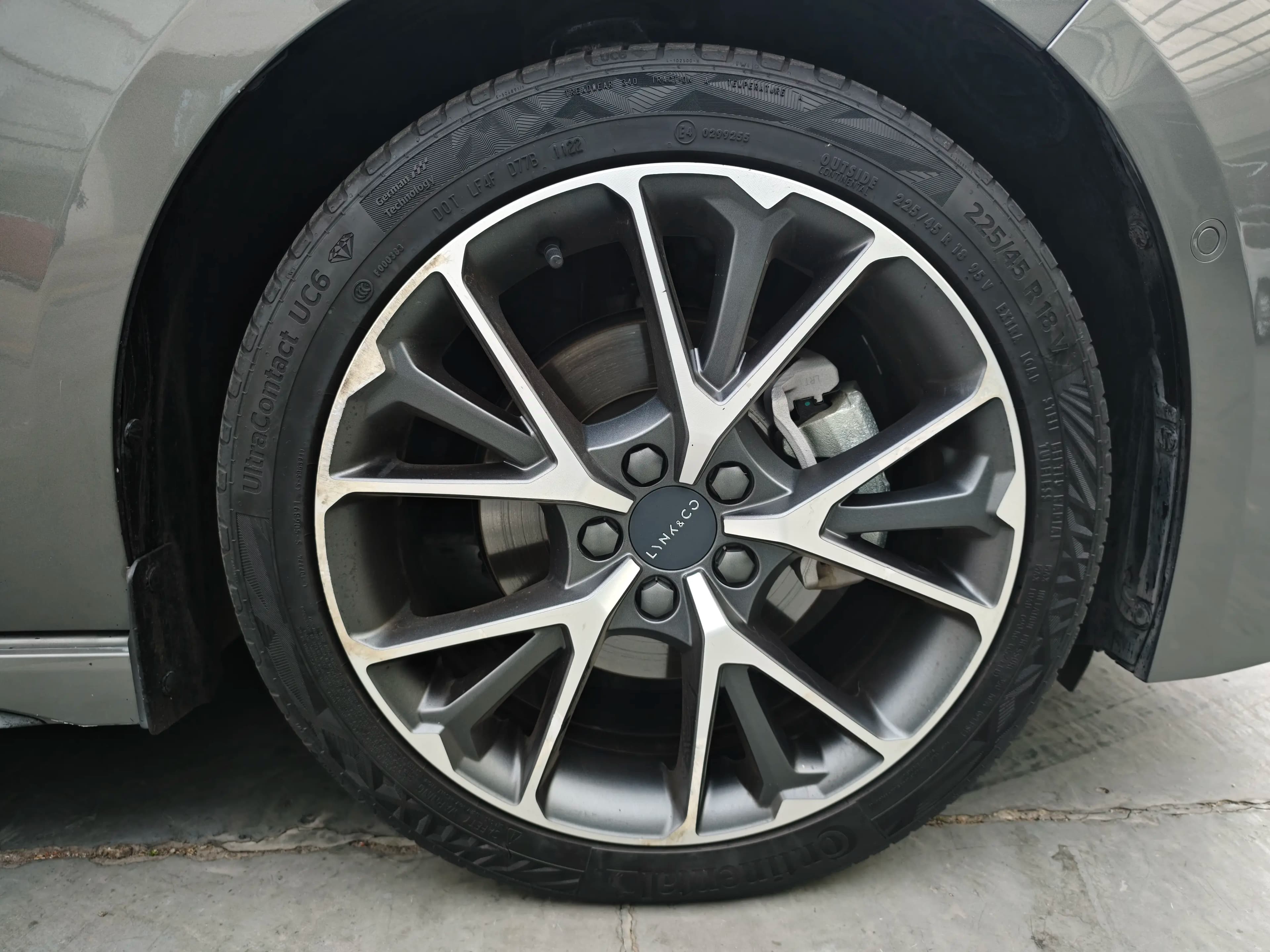 Lynk & Co 03 2022 г. 25079 км. — фото 6