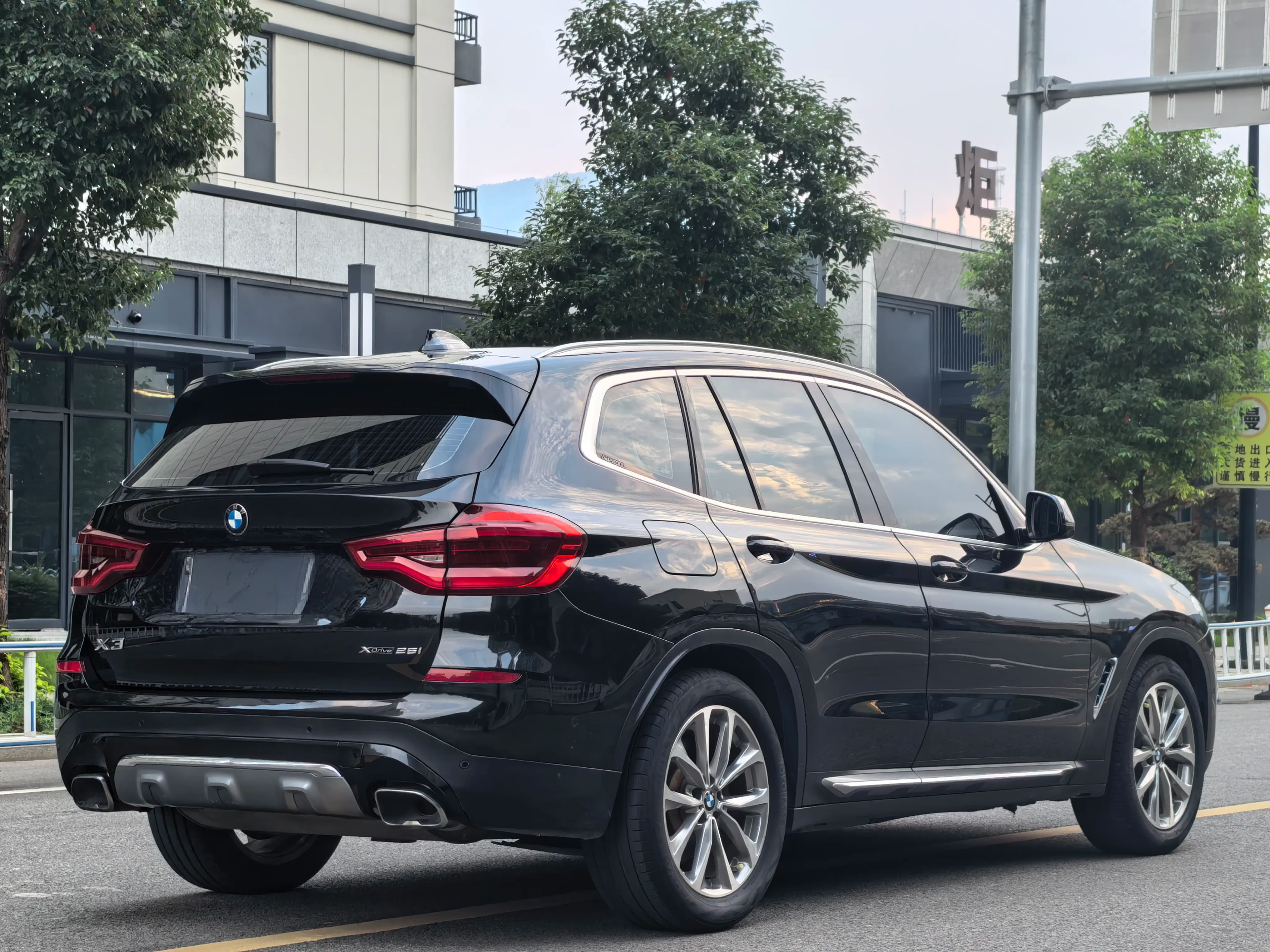 BMW X3 2021 г. 85049 км. — фото 6