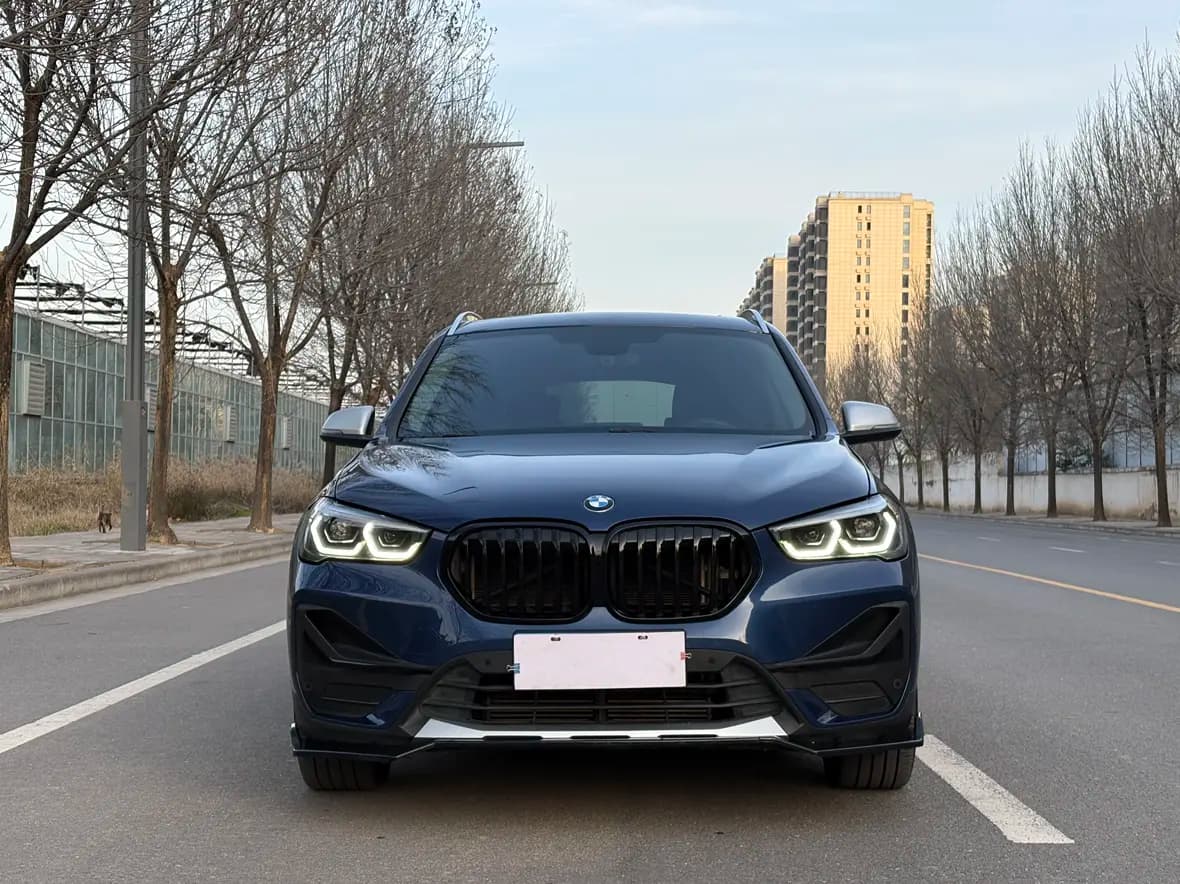BMW X1 2021 г. 62738 км. — фото 2