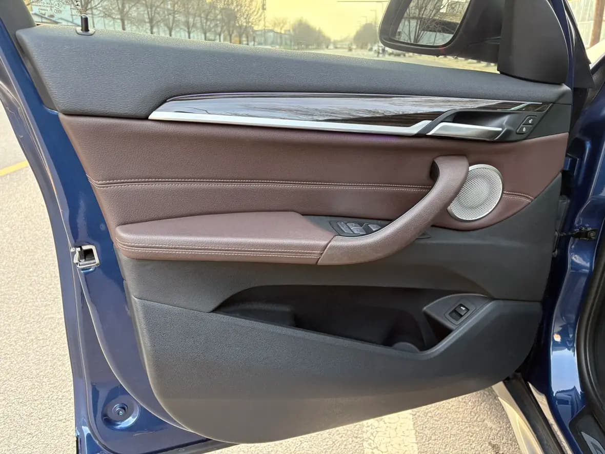 BMW X1 2021 г. 62738 км. — фото 13