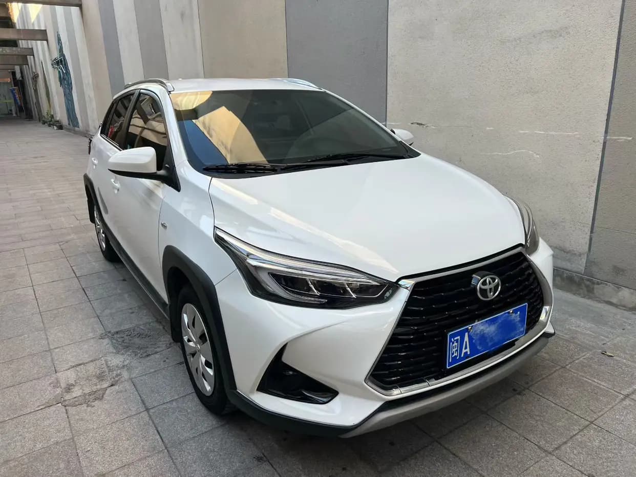 Toyota Yaris L 2022 г. 40040 км. — фото 2