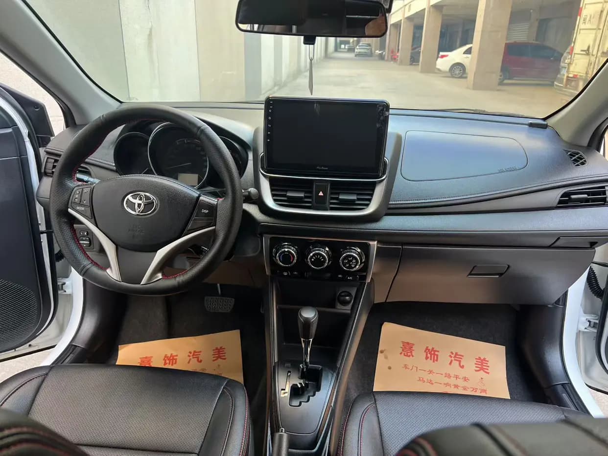 Toyota Yaris L 2022 г. 40040 км. — фото 6