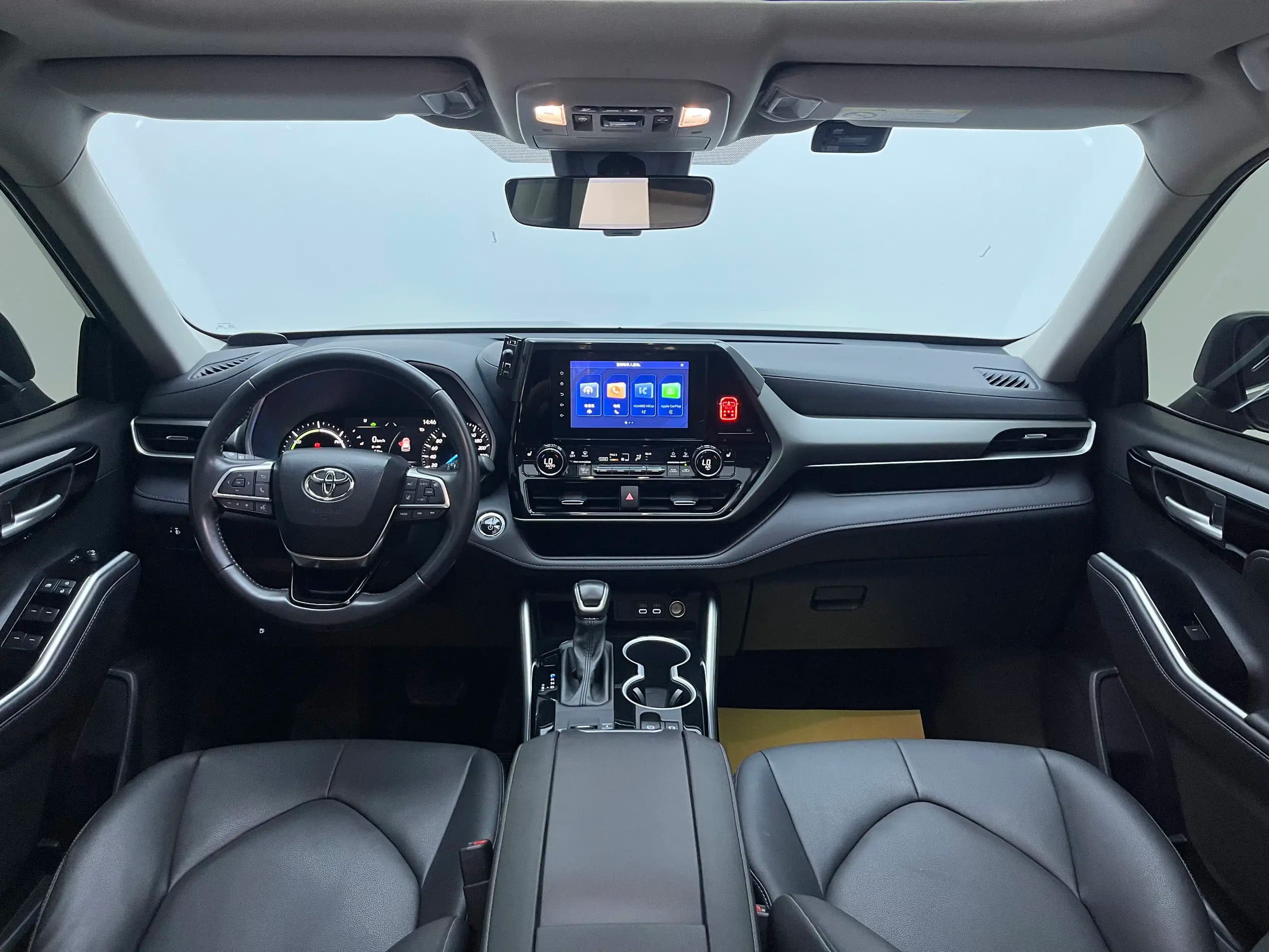 Toyota Highlander 2023 г. 52815 км. — фото 9
